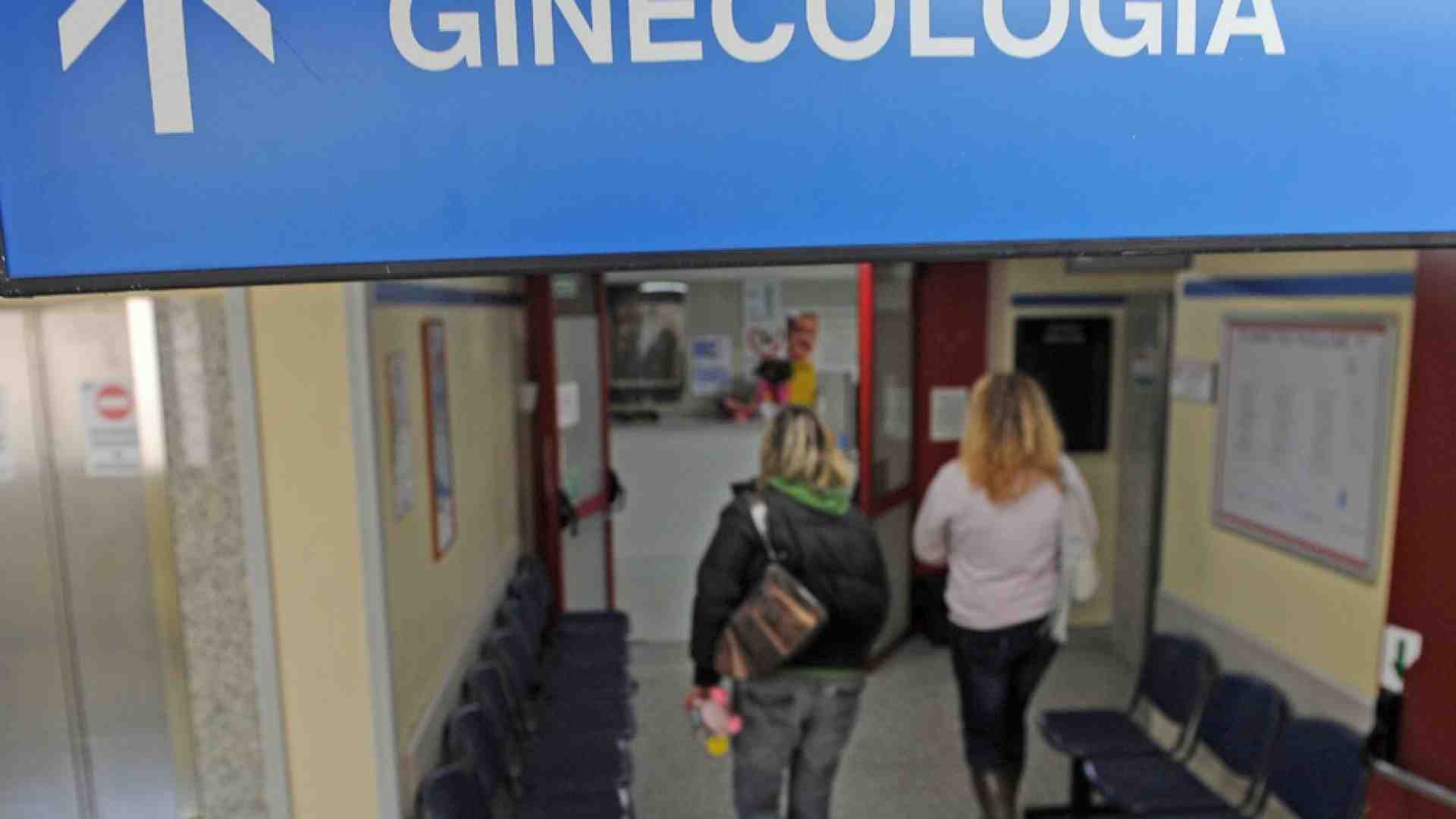 Immagine di Aborto, davvero i medici obiettori sono "troppi"? Ecco la realtà