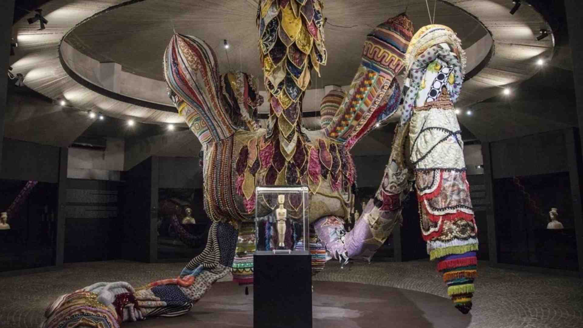 Immagine di Joana Vasconcelos: «L'arte è come la spiritualità: trasformazione»