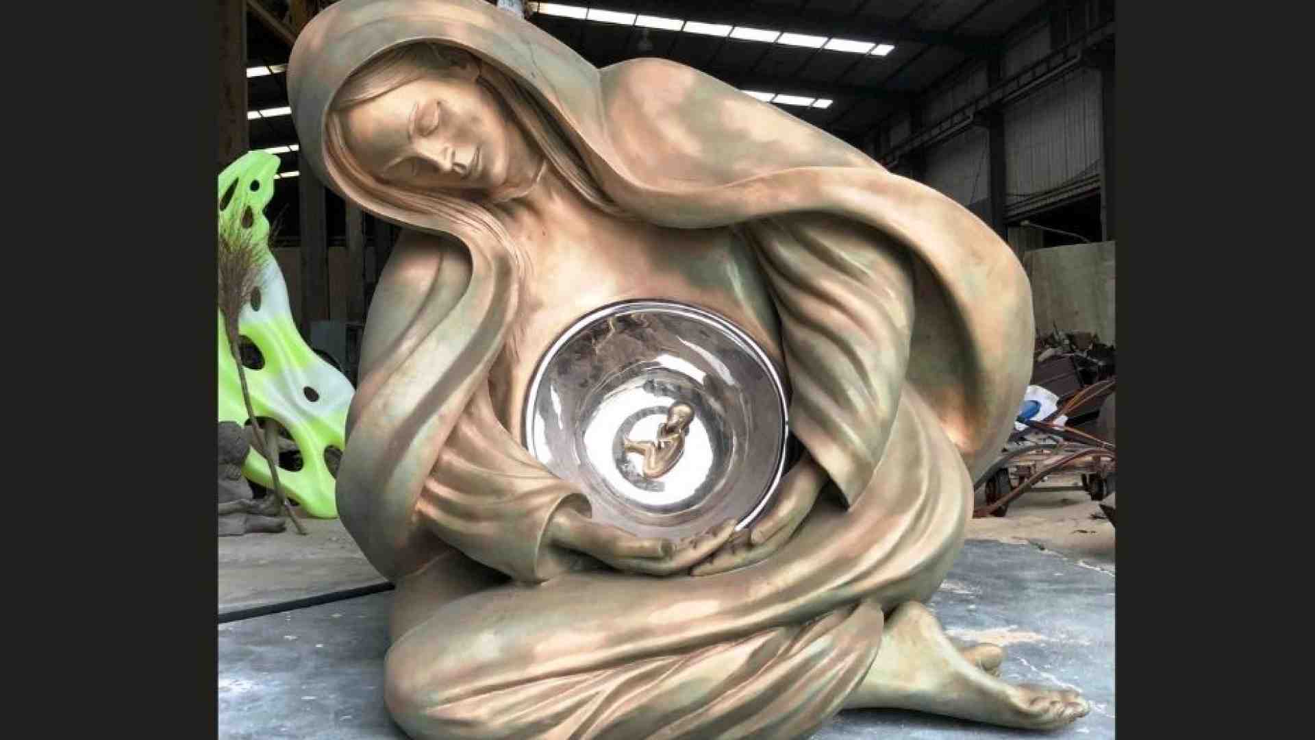 Immagine di "Donne grembo del mondo": domenica 29 maggio benedetta la statua