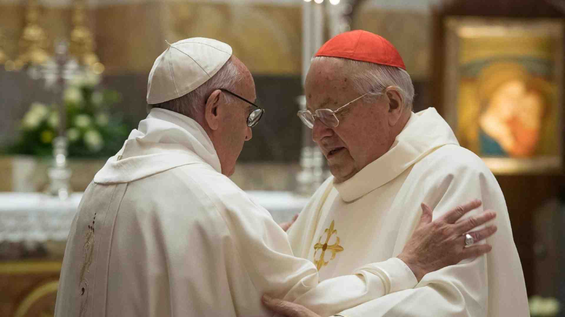 Immagine di È morto a 94 anni il cardinale Sodano, segretario di Stato di due Papi