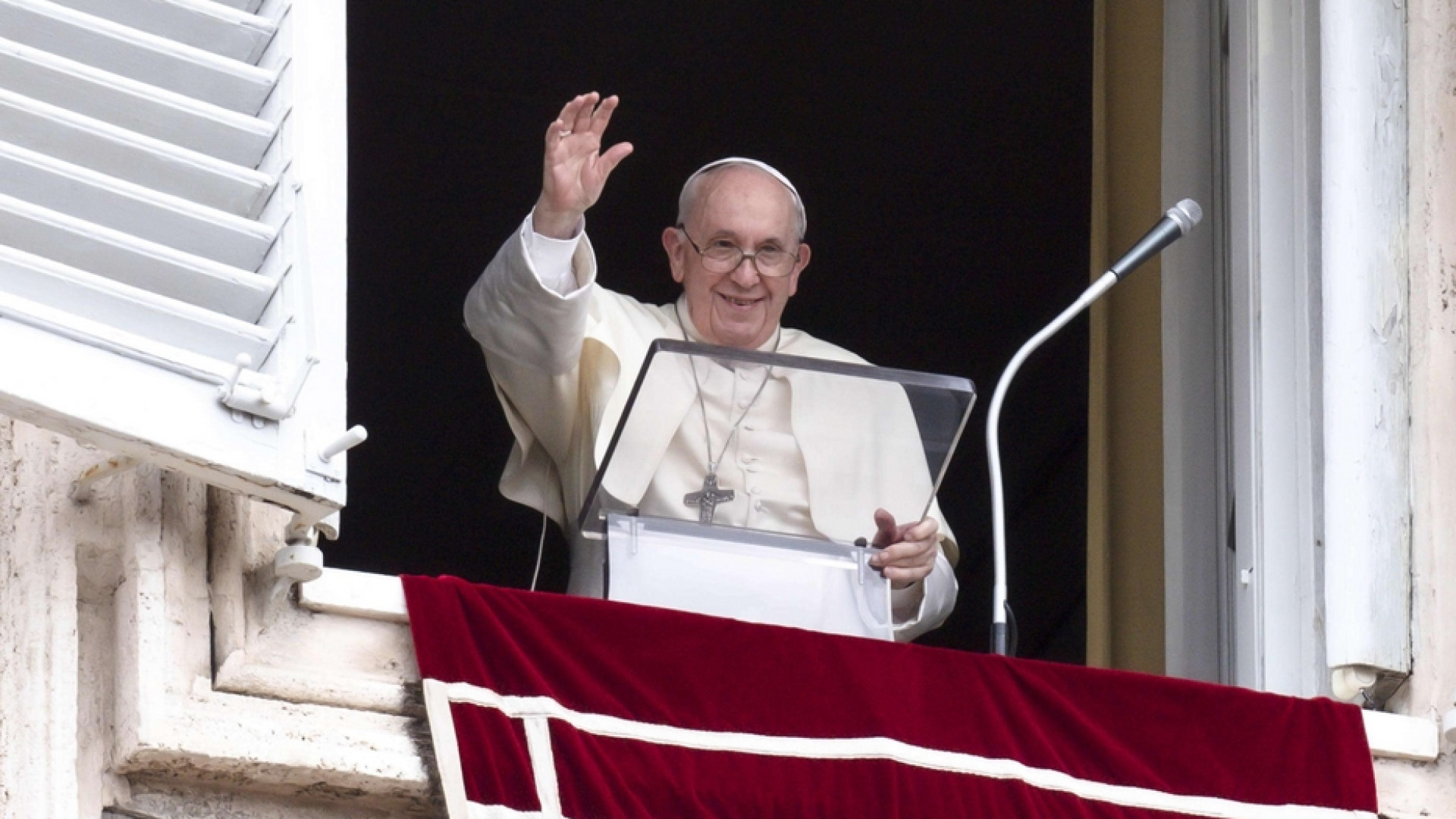 Immagine di Il pensiero del Papa al Rosario per la pace di domani