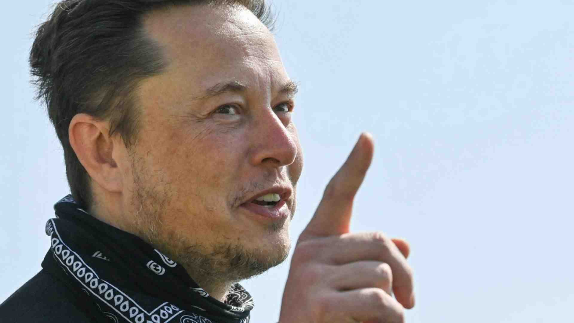 Immagine di «Pessima sensazione». Musk pensa di licenziare 10mila dipendenti Tesla