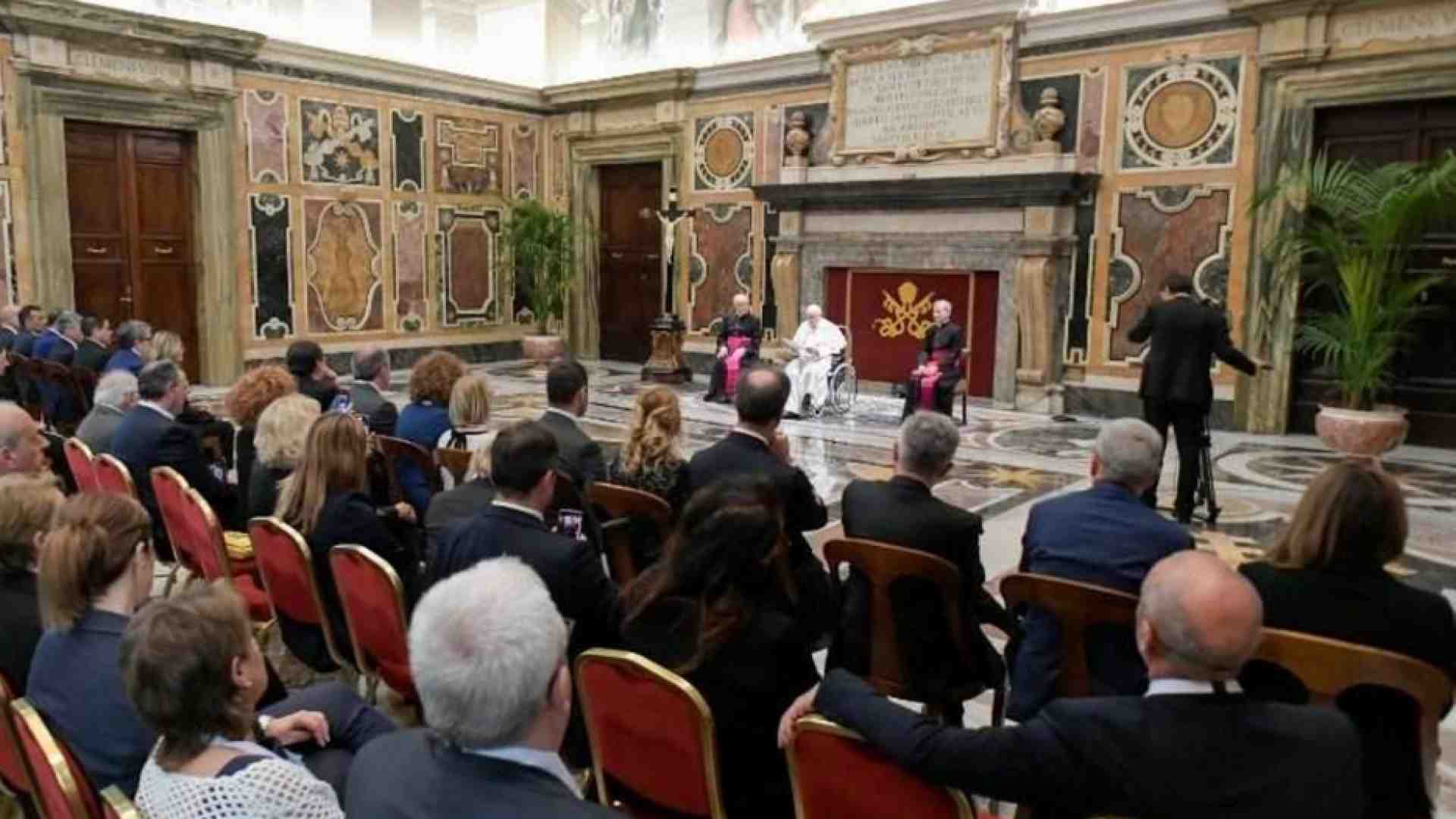 Immagine di Il Papa: tagli alla sanità sono un oltraggio all’umanità