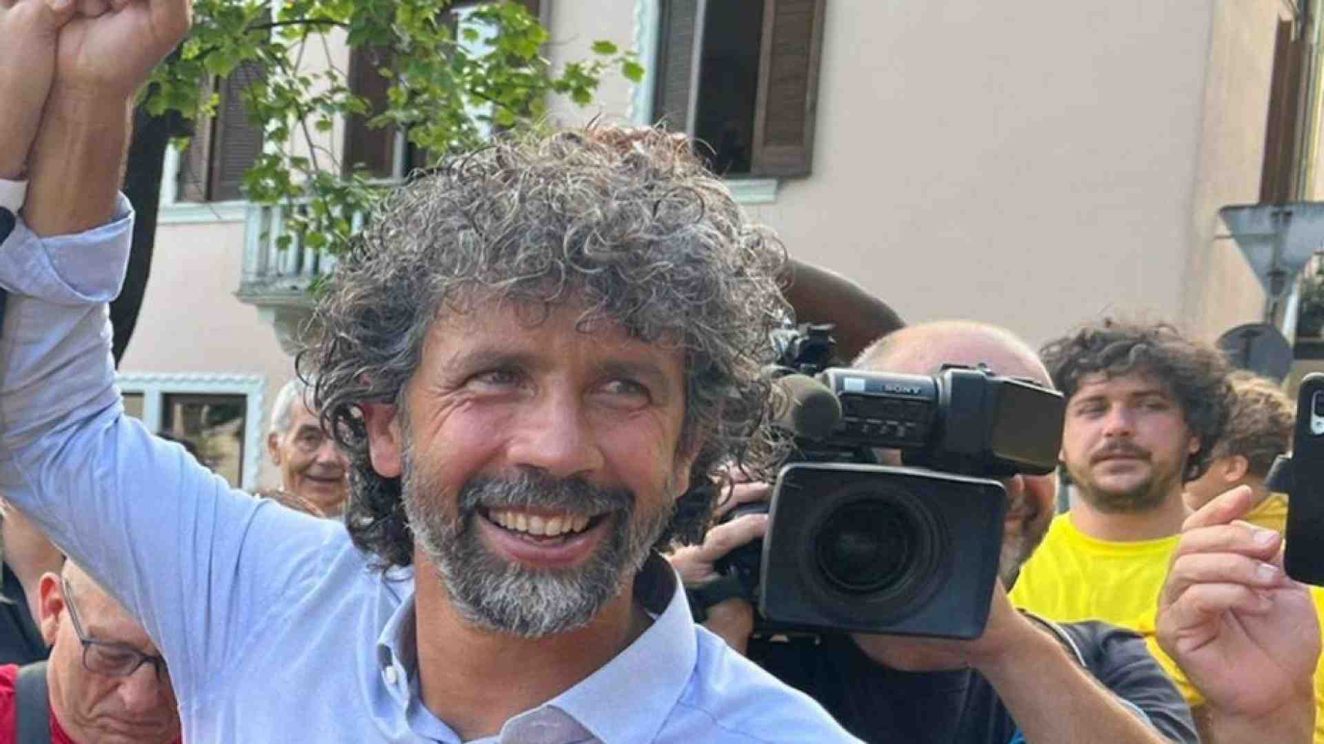 Immagine di Chi è Tommasi, sindaco outsider: 6 figli e una squadra "non politica"