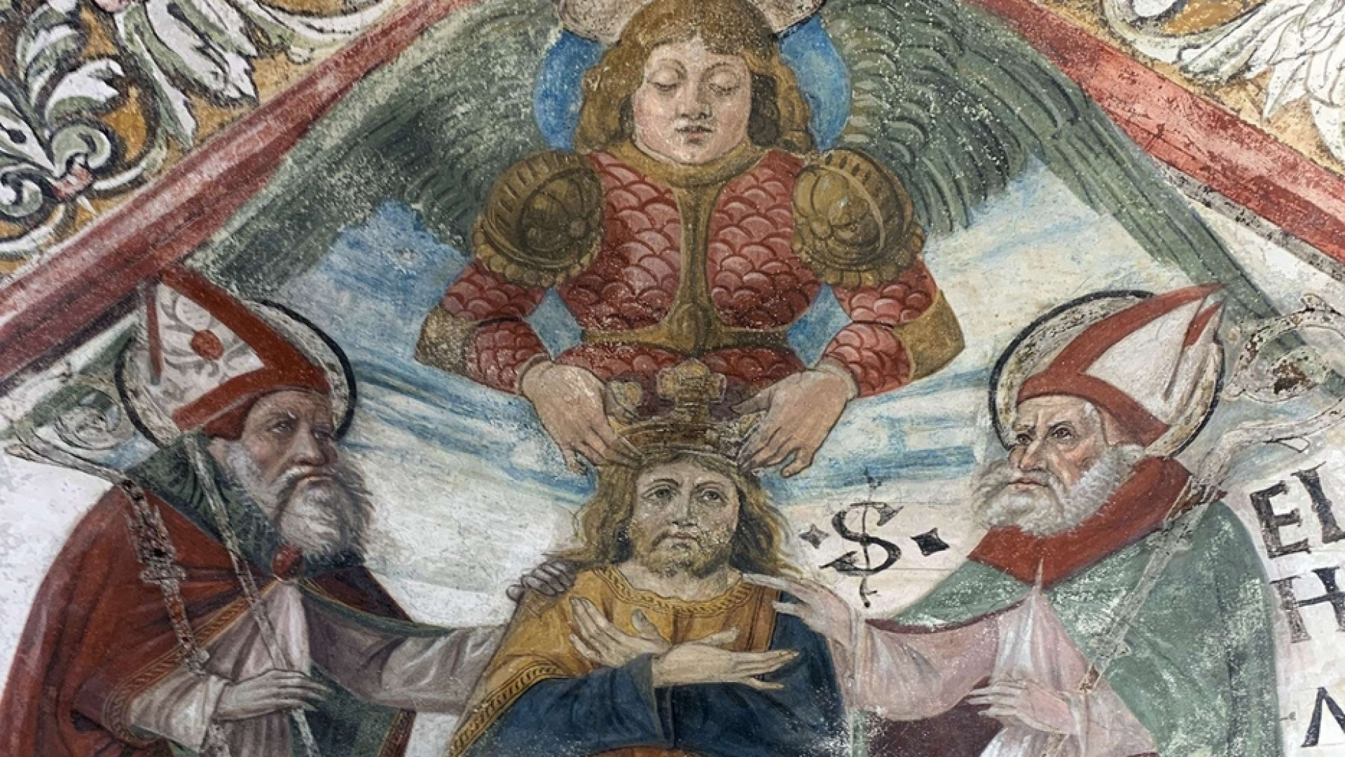 Immagine di A Pavia la basilica di San Michele riscopre i suoi affreschi
