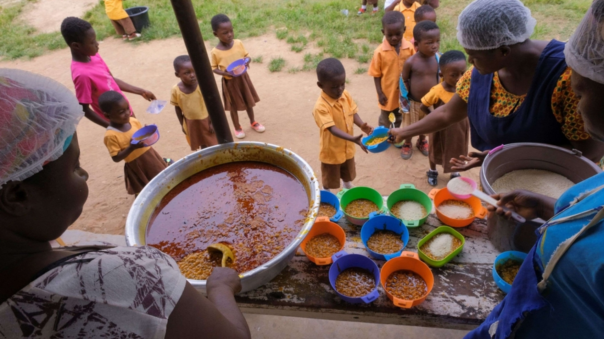 Immagine di Nessuno soffra la fame: ora il reddito alimentare