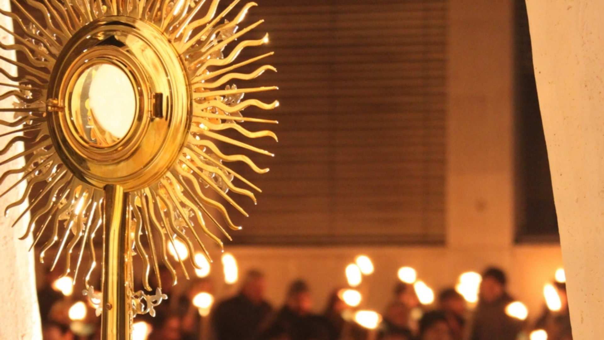 Immagine di Le Messe in diretta tv e social di sabato 18 e domenica 19 giugno 2022