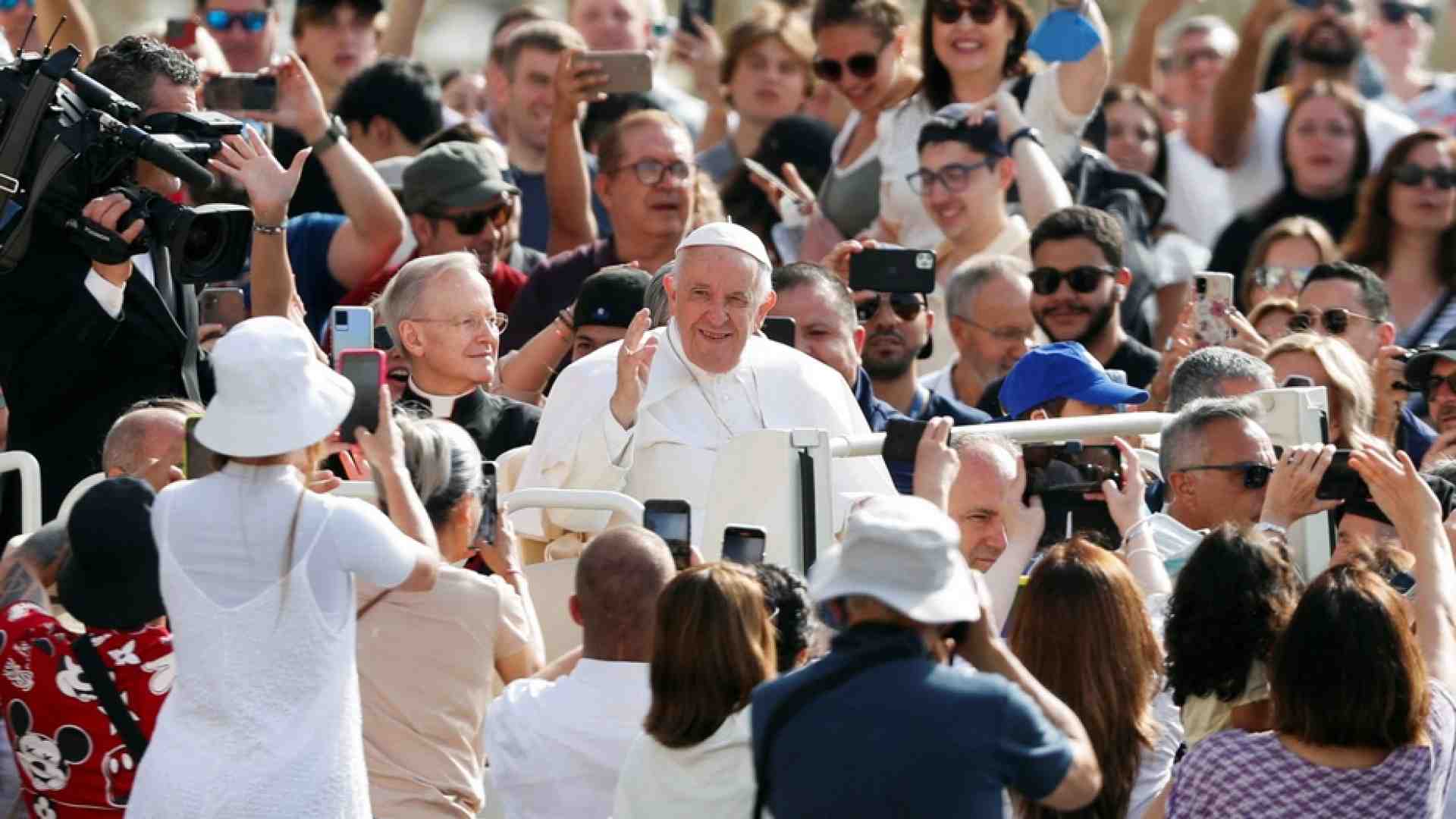 Immagine di Il Papa: sgomento per l'uccisione di due miei fratelli in Messico