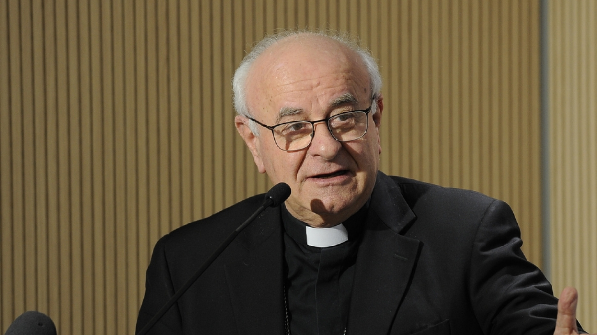 Immagine di Anziani, l'assistenza a "km zero". Paglia: integriamo sanità e sociale
