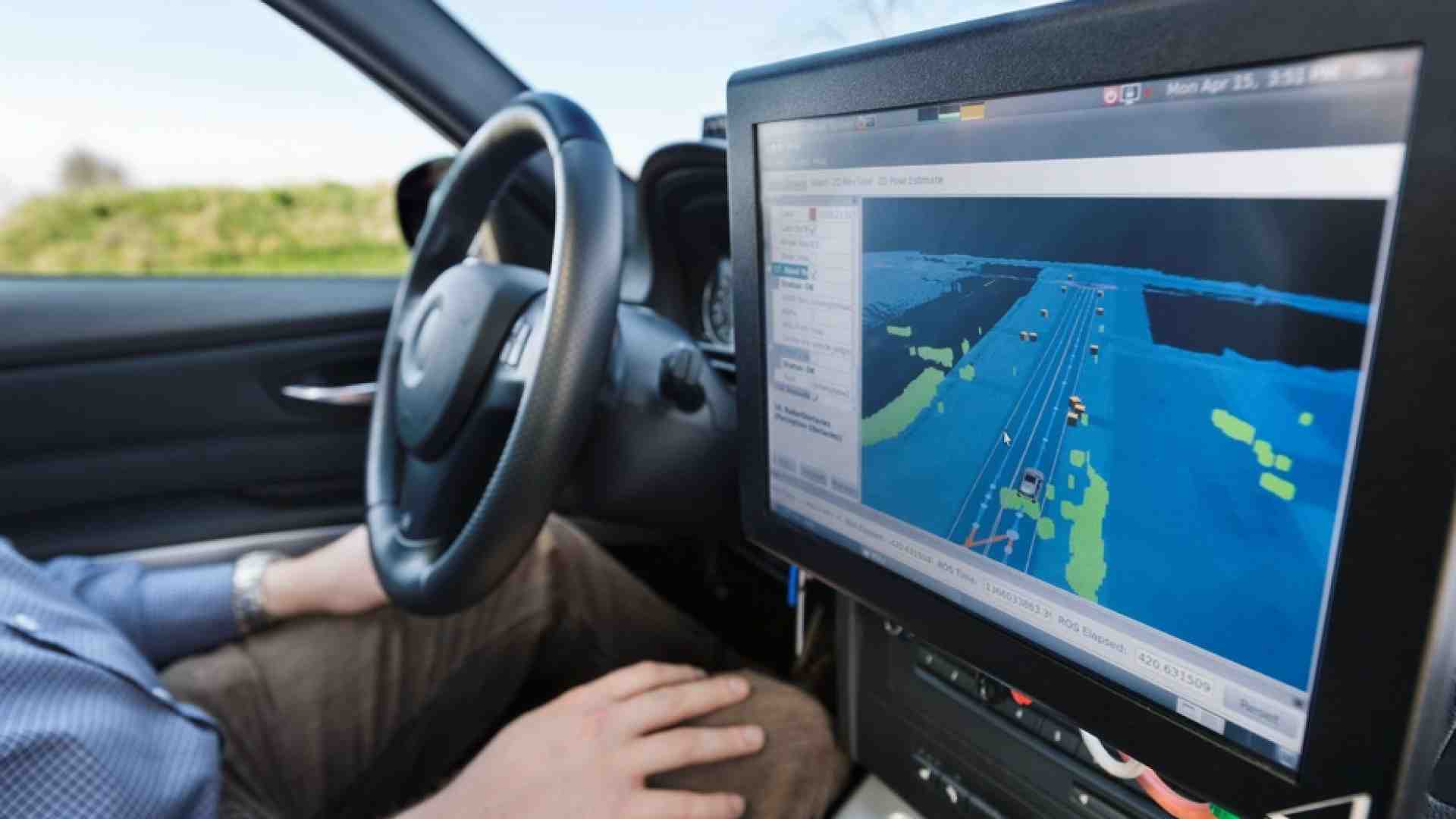 Immagine di Guida autonoma, in un anno quasi 400 incidenti negli Stati Uniti