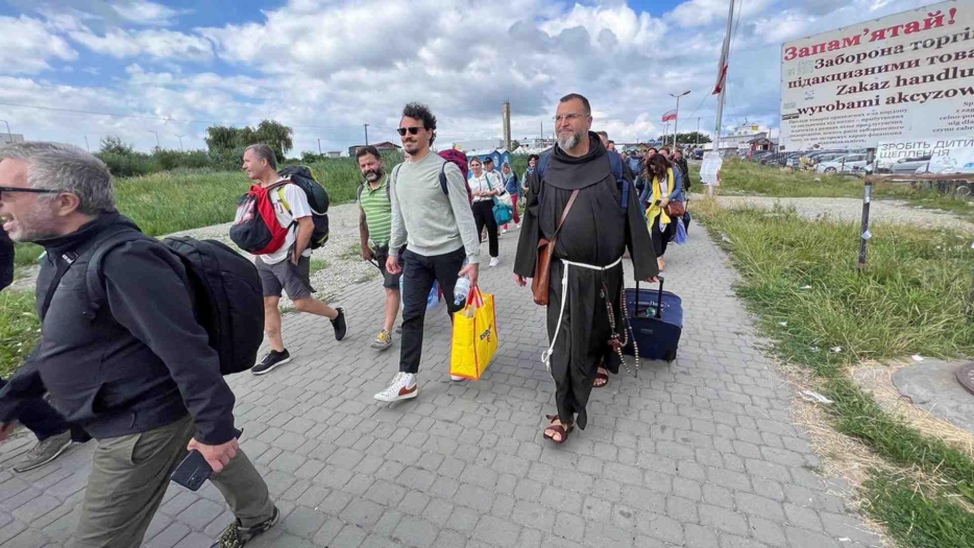 Immagine di Kiev, in marcia i pacifisti: «Le armi non bastano a risolvere il conflitto»