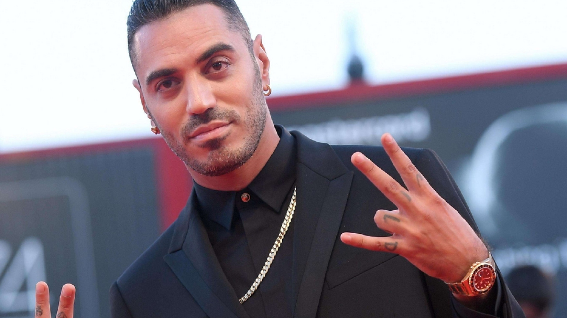 Immagine di Targhe Tenco, i vincitori da Marracash a Elisa
