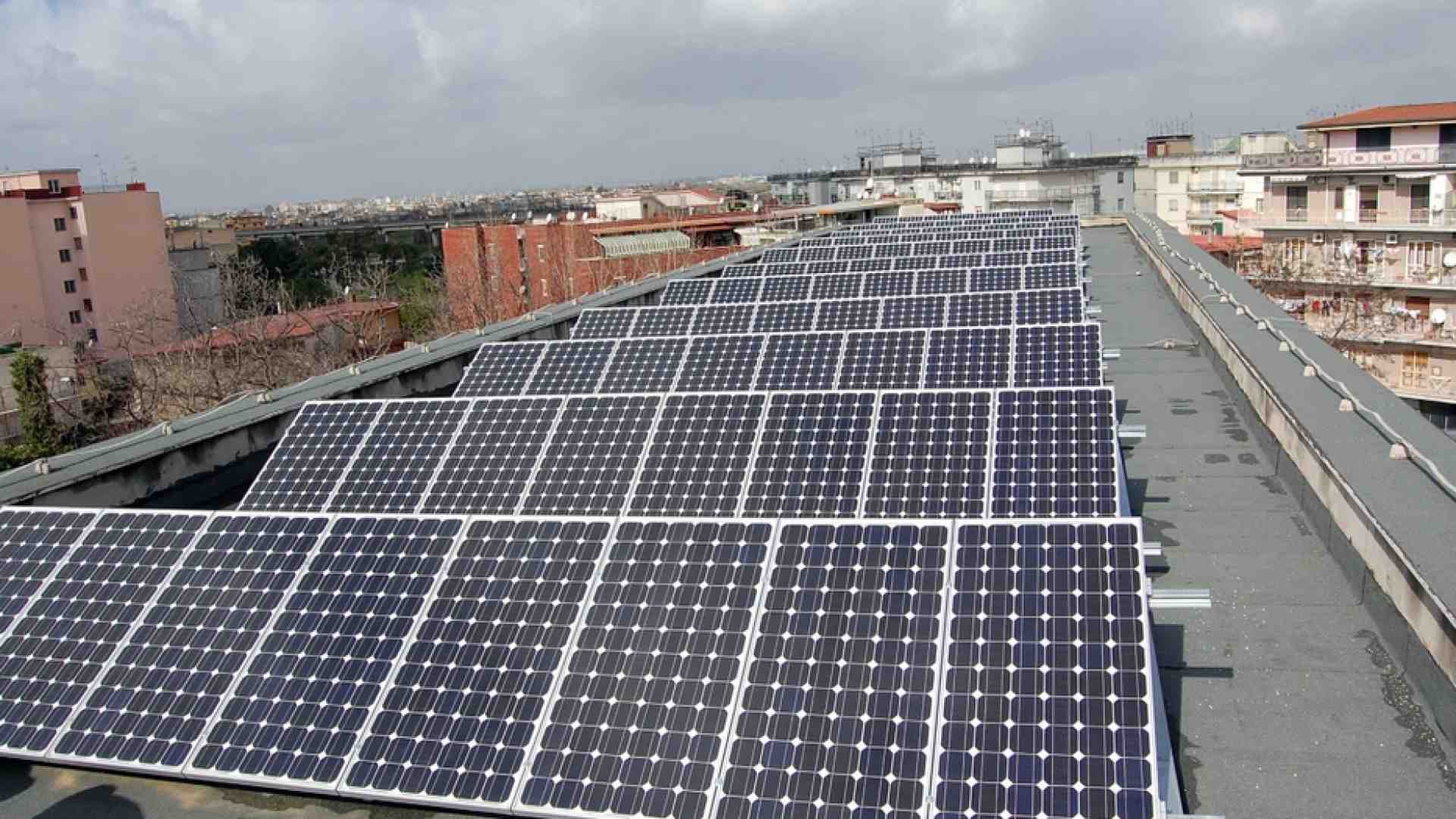 Immagine di Comunità energetiche ancora al palo: le associazioni scrivono al governo