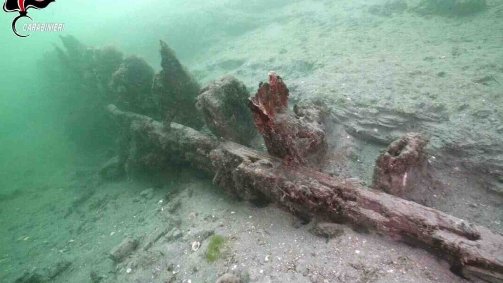 Immagine di Grado, i carabinieri ritrovano il relitto sommerso di una nave romana
