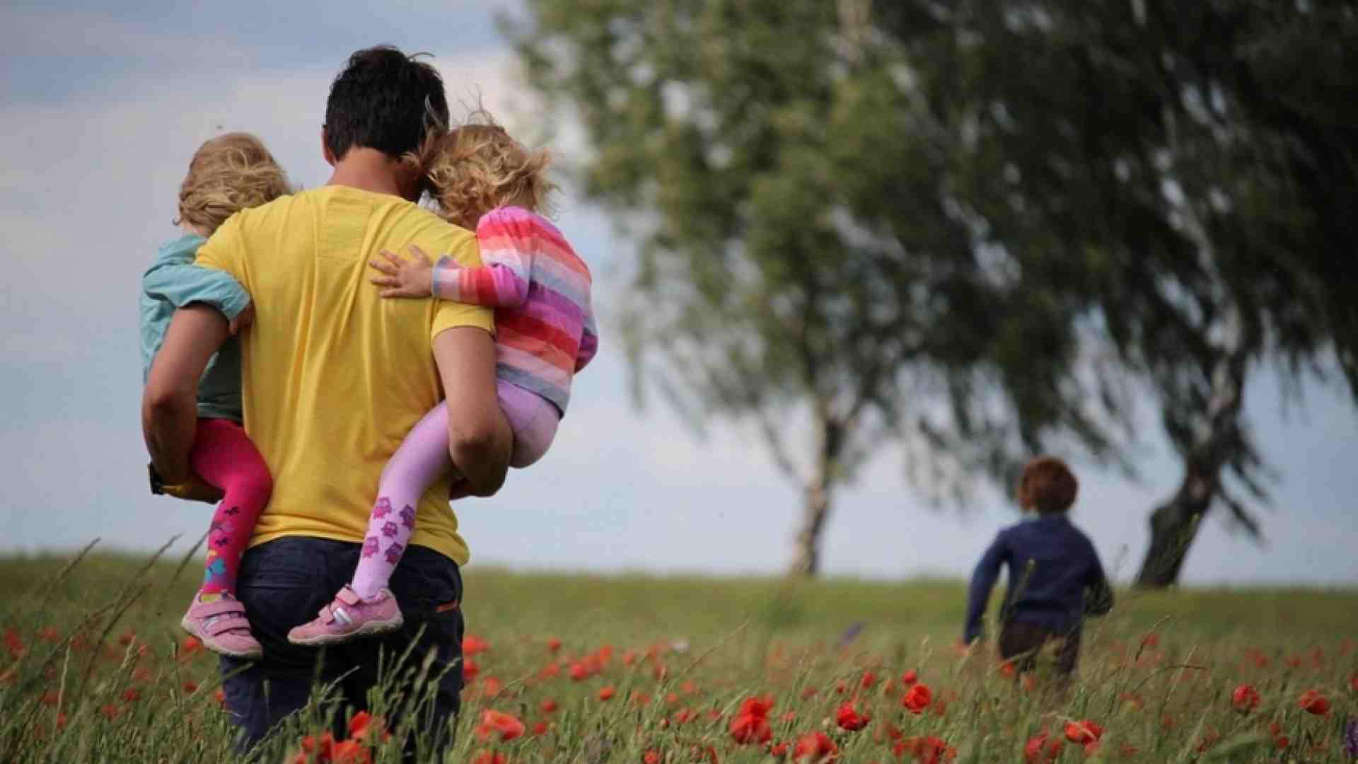 Immagine di Famiglie, il gomitolo aggrovigliato e la forza del realismo cristiano