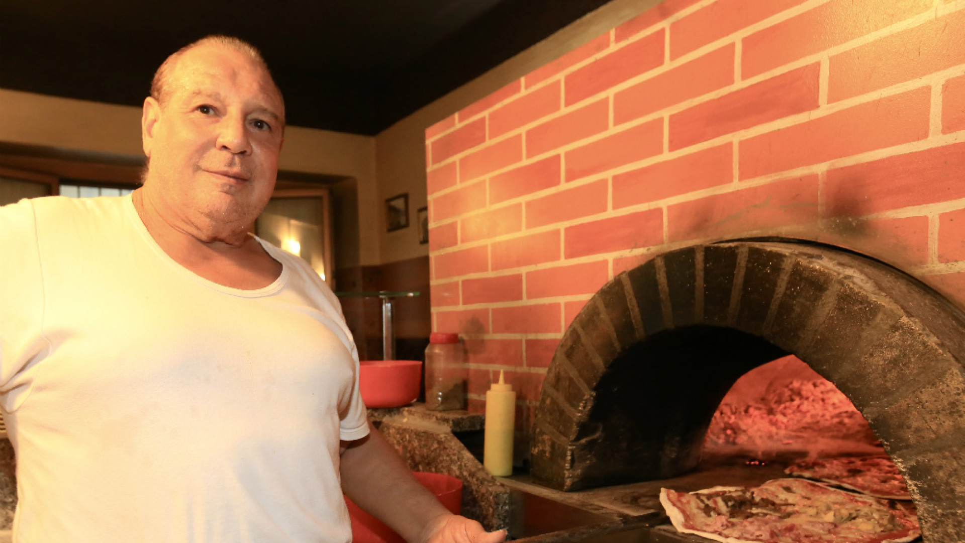 Immagine di «Pizza con l'ananas?! Mai, noi siamo tradizionalisti»