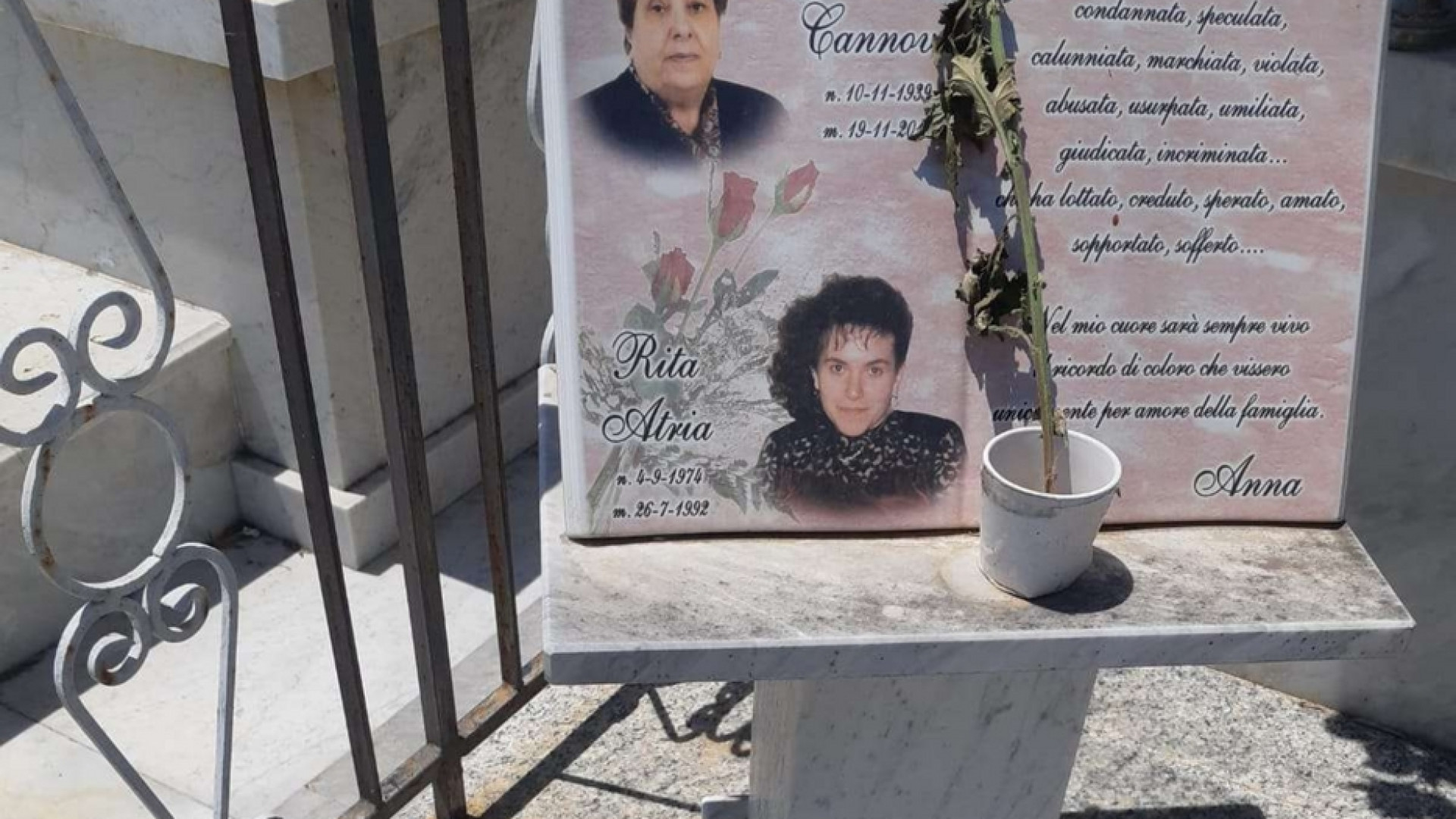 Immagine di Sulla tomba di Rita, la "picciridda" lasciata sola