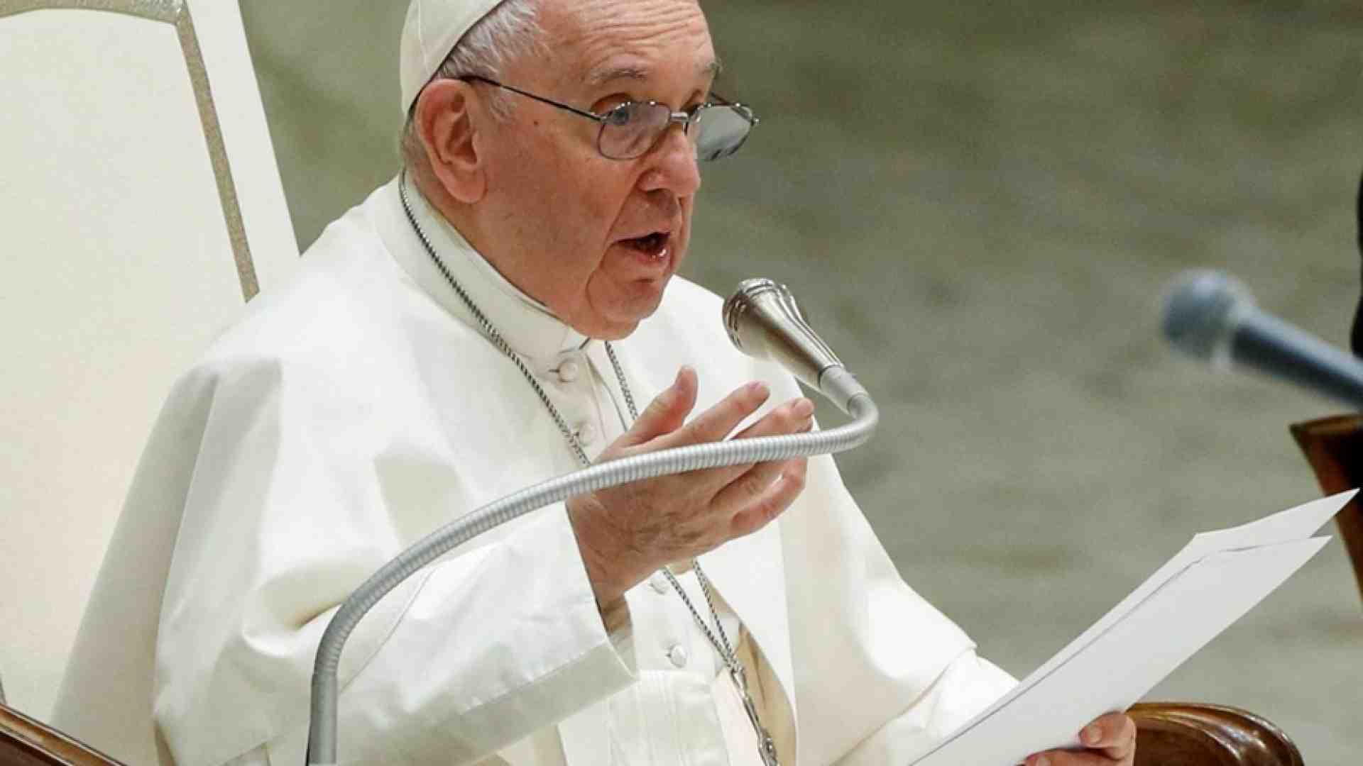 Immagine di Il Papa: in Canada per mettere la faccia davanti a dolori e peccati