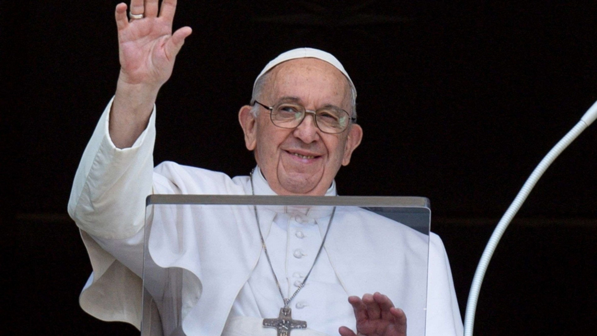 Immagine di Il Papa: le navi di grano partite dall'Ucraina fanno sperare nella pace