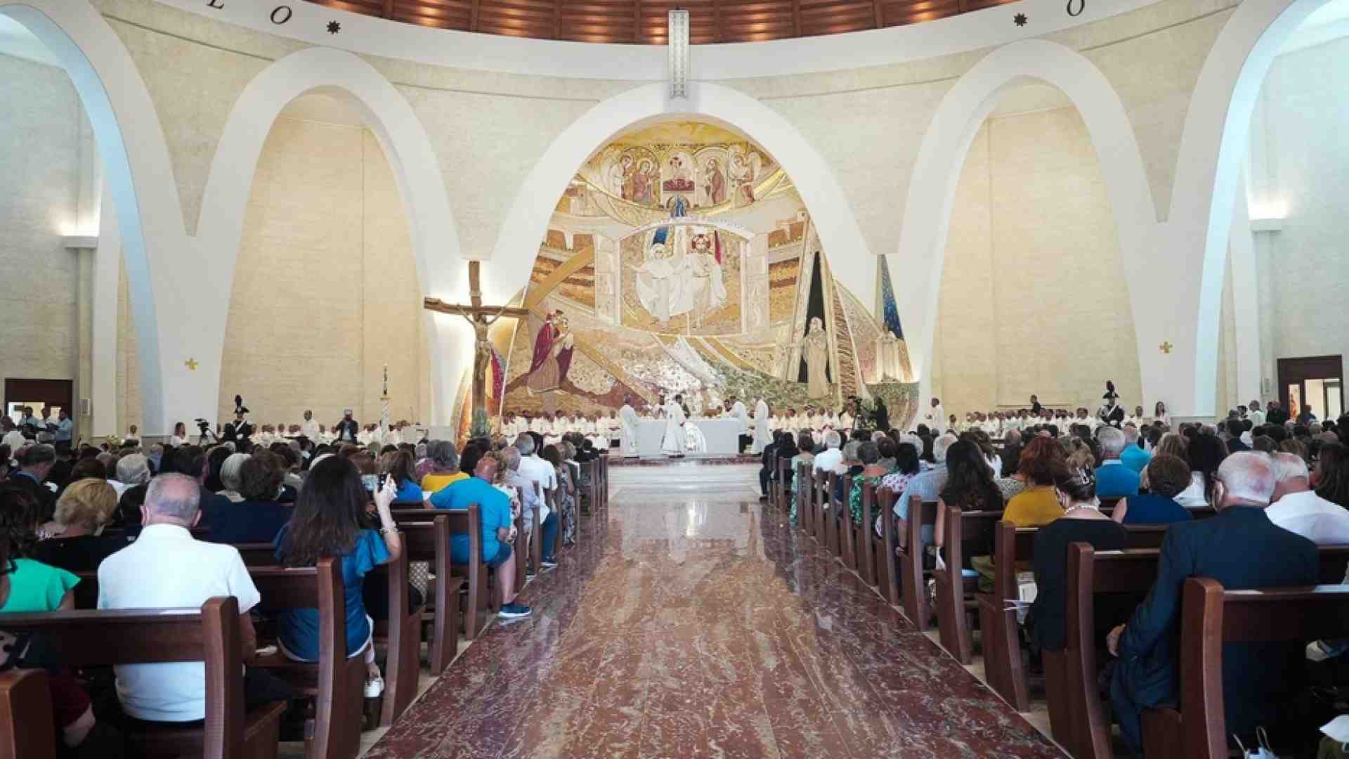 Immagine di Dedicata a Maria Rifugio delle Anime la chiesa ispirata da Natuzza Evolo