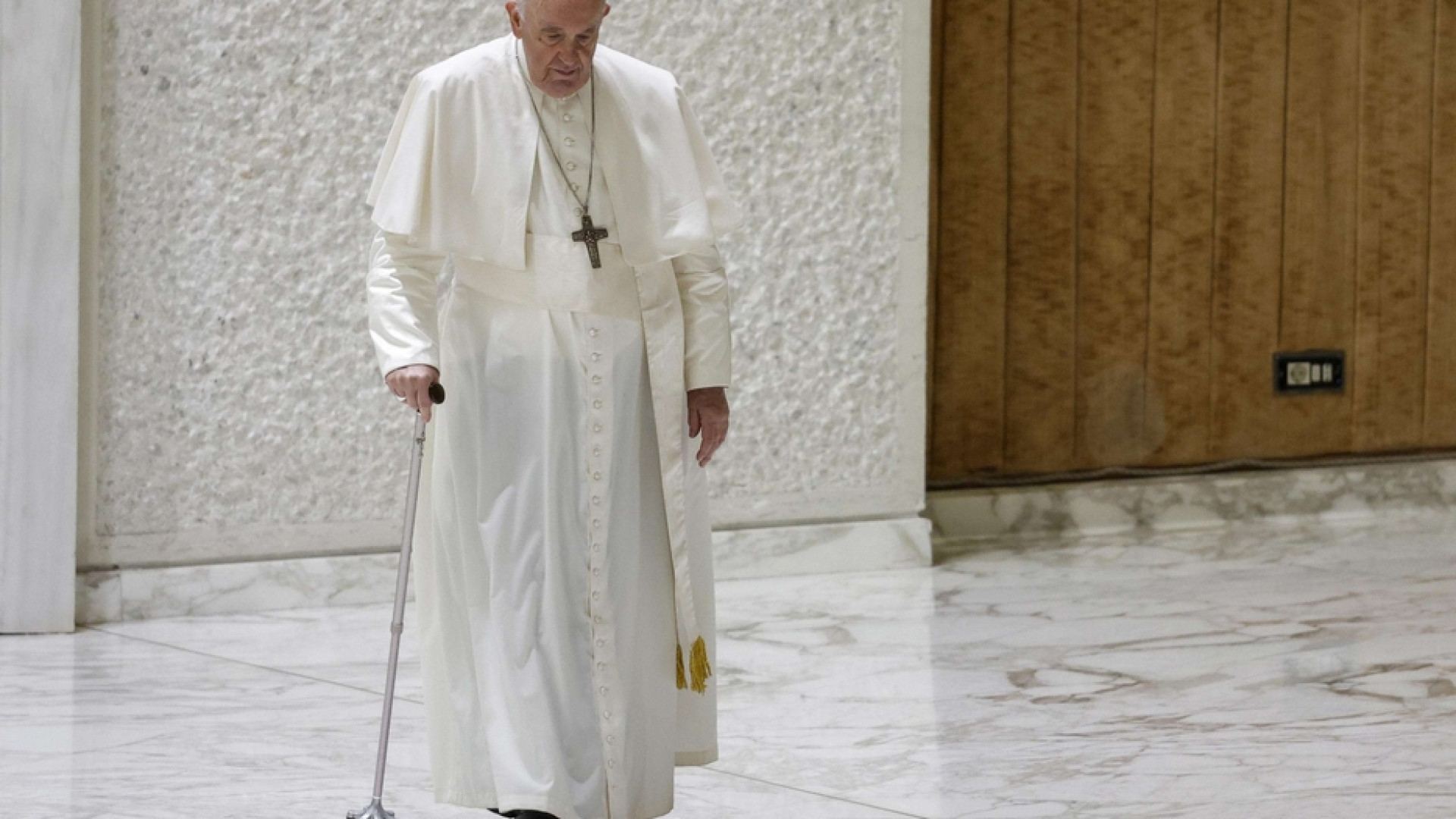 Immagine di Il Papa: volere l'eterna giovinezza è delirante