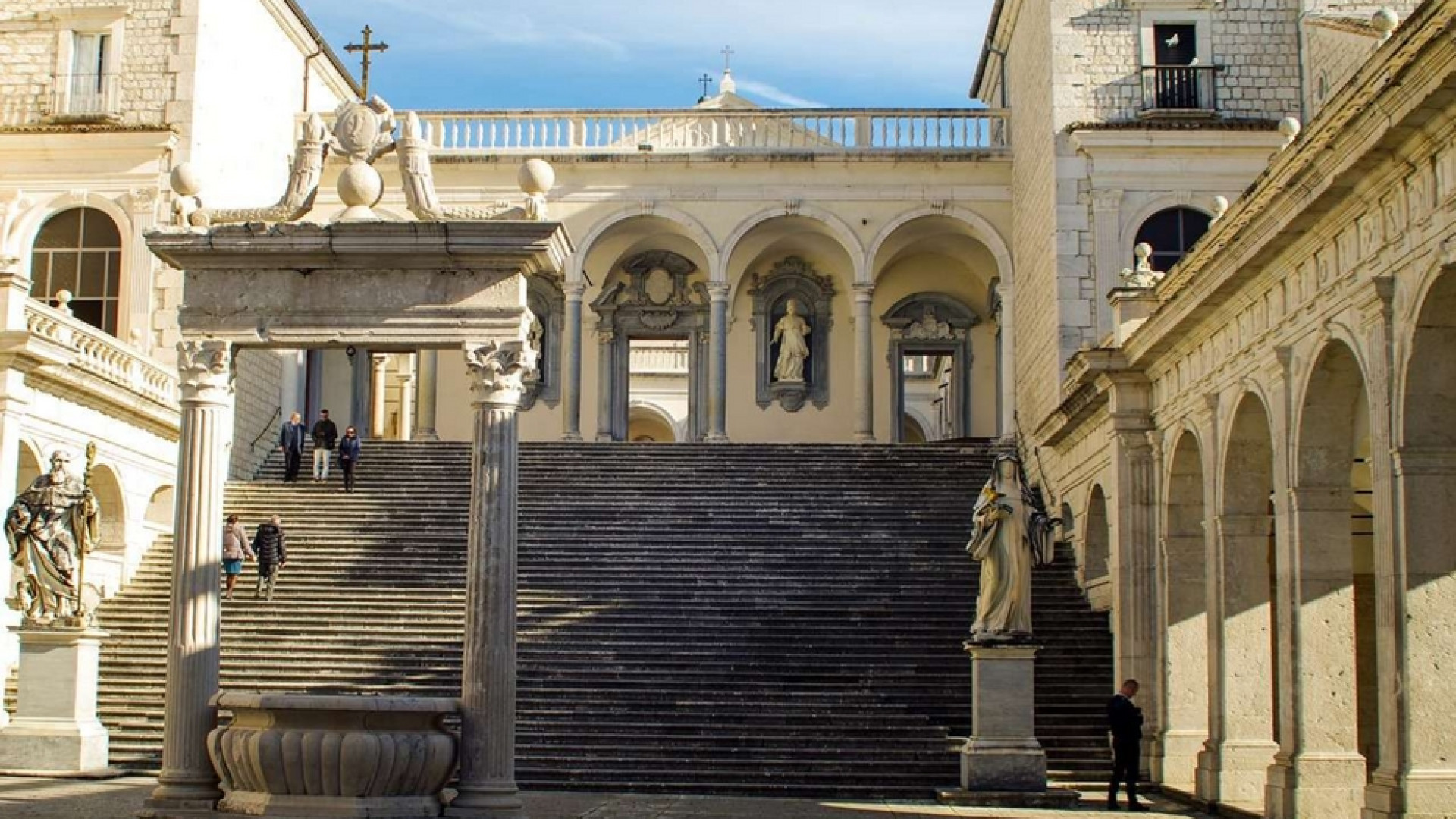 Immagine di Le vacanze in cammino, lentamente, per meditare e ritrovare la strada