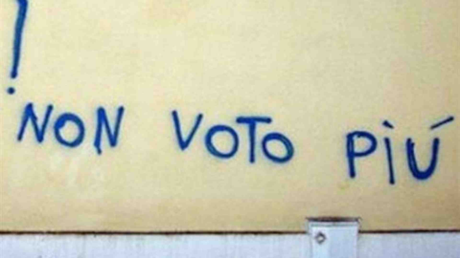 Immagine di Giovani, il fantasma dell'astensione: «Questa politica non ci rappresenta»