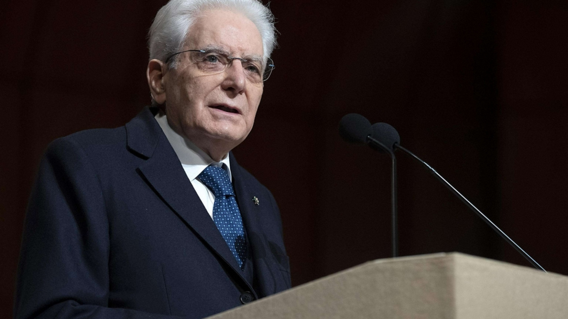Immagine di Mattarella: aumento dell'energia anche per "meccanismi irragionevoli"