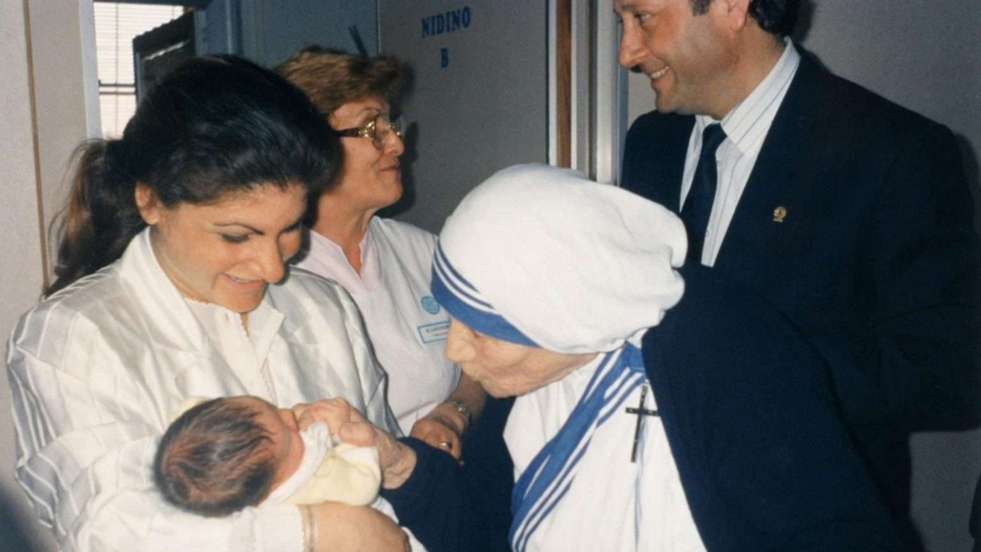 Immagine di Madre Teresa e il “suo” hospice a Roma per i neonati in difficoltà