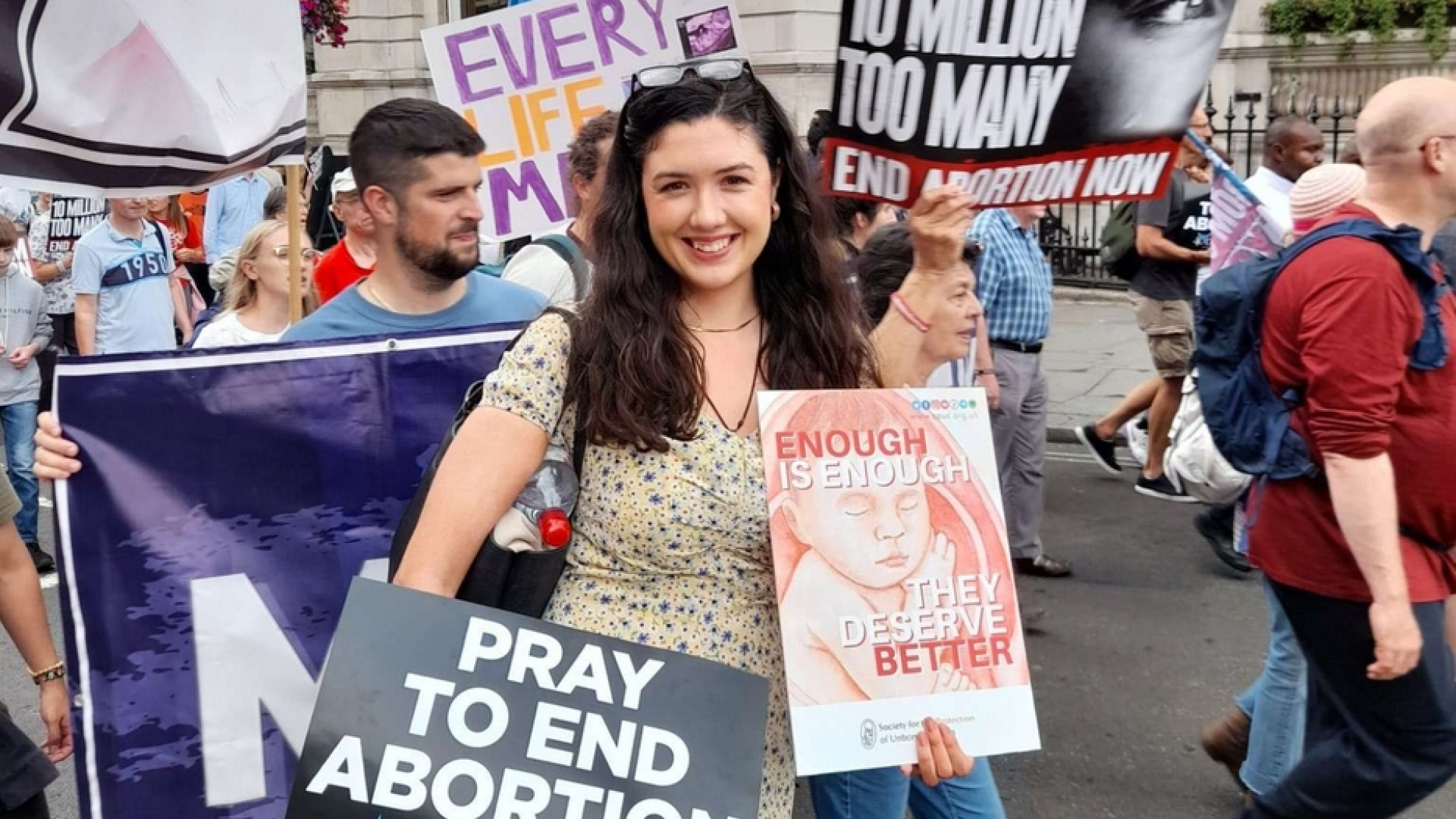 Immagine di Londra «normalizza» la pillola abortiva per posta