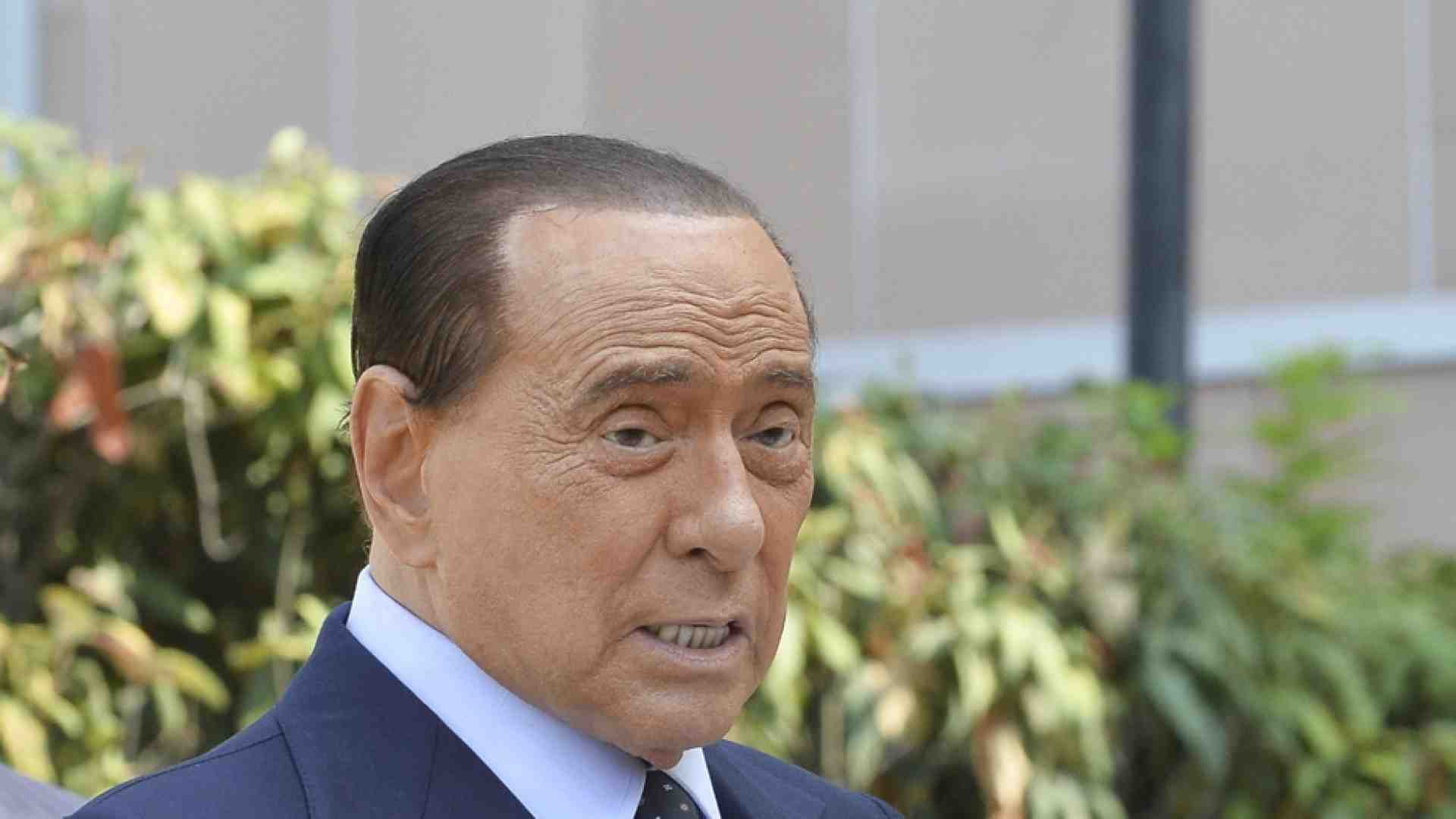 Immagine di Berlusconi: «Con Forza Italia un governo affidabile»