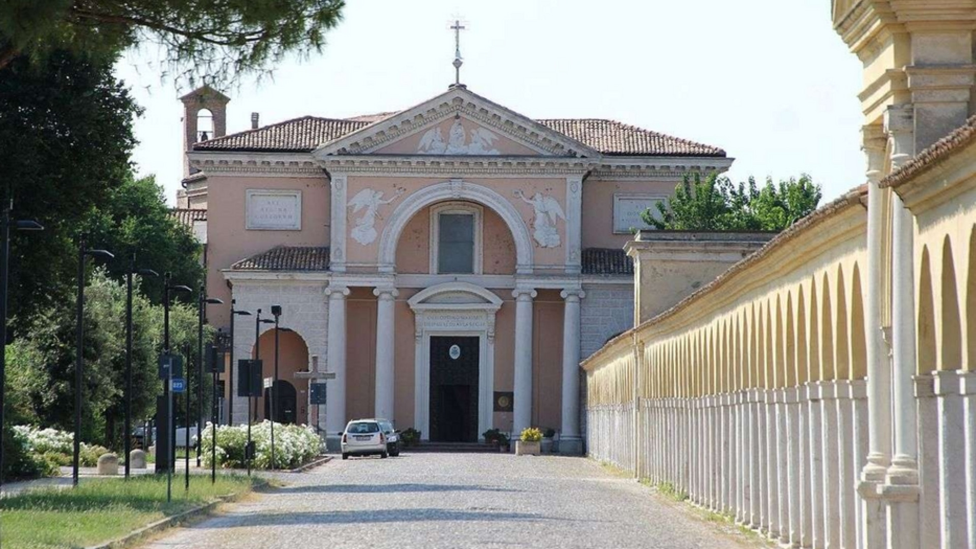 Immagine di Polemiche a Comacchio per la nuova unità pastorale