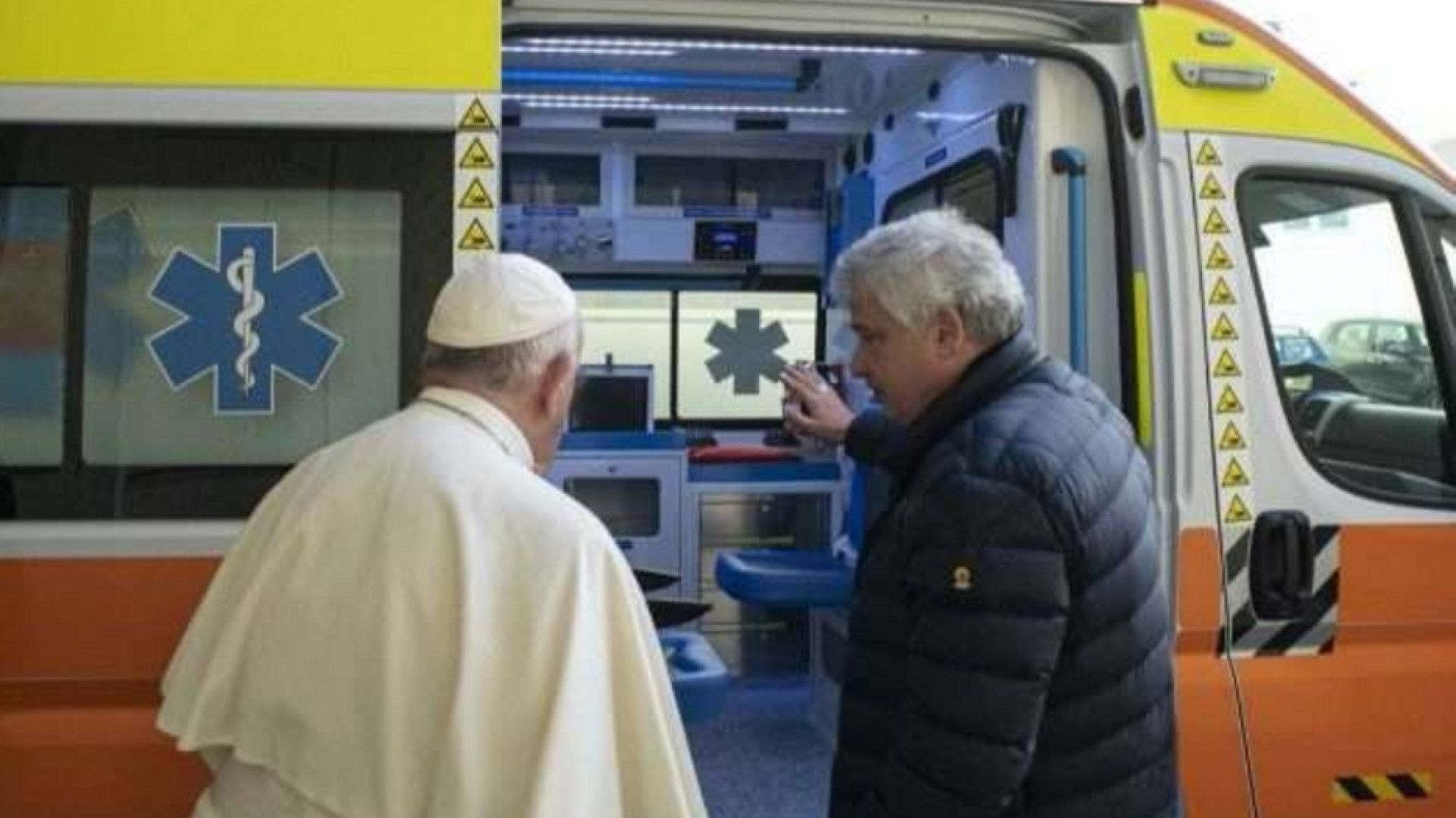 Immagine di Il cardinale Krajewski, a nome del Papa un nuovo dono per l’Ucraina