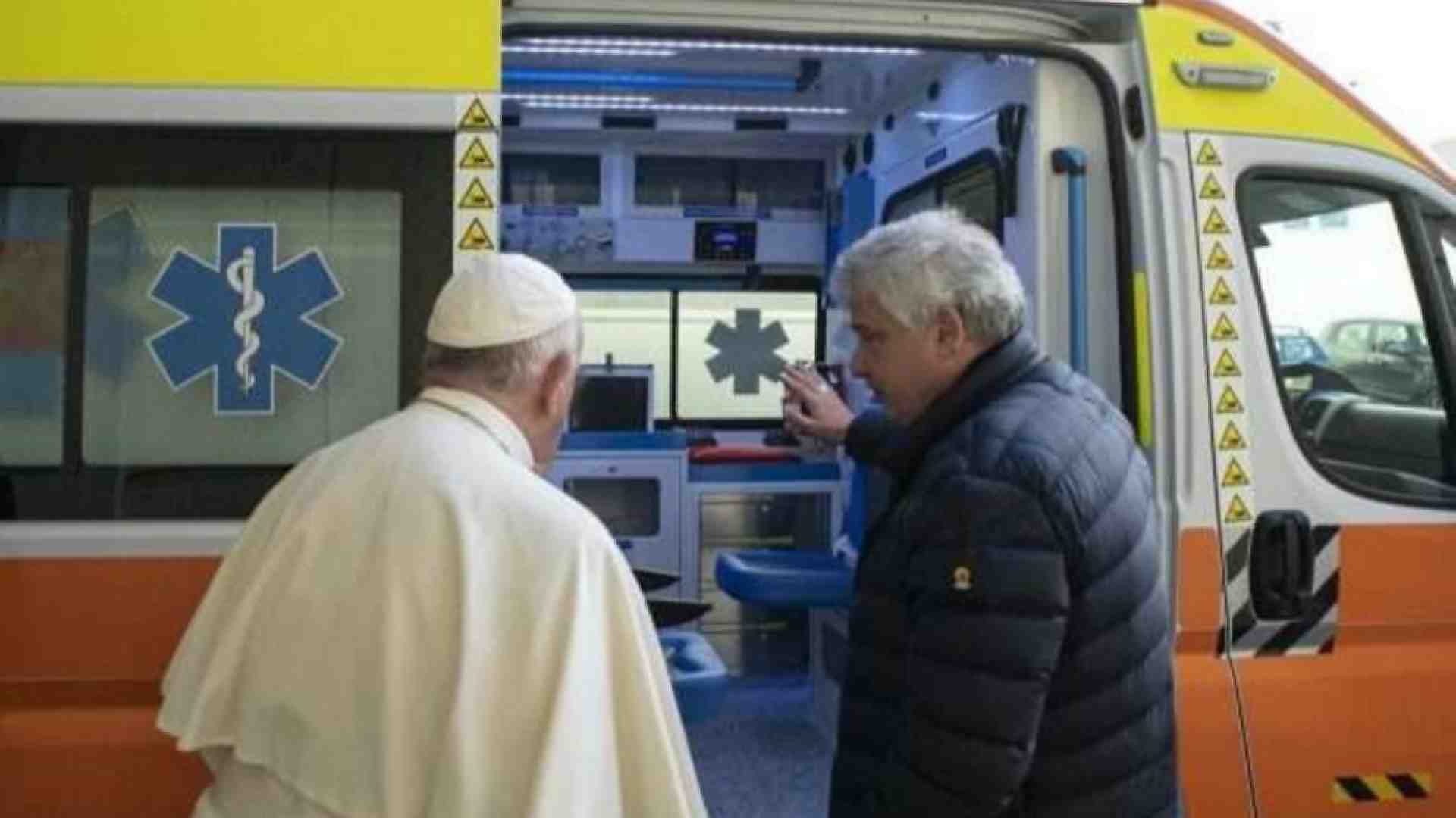 Immagine di Il cardinale Krajewski, a nome del Papa un nuovo dono per l’Ucraina