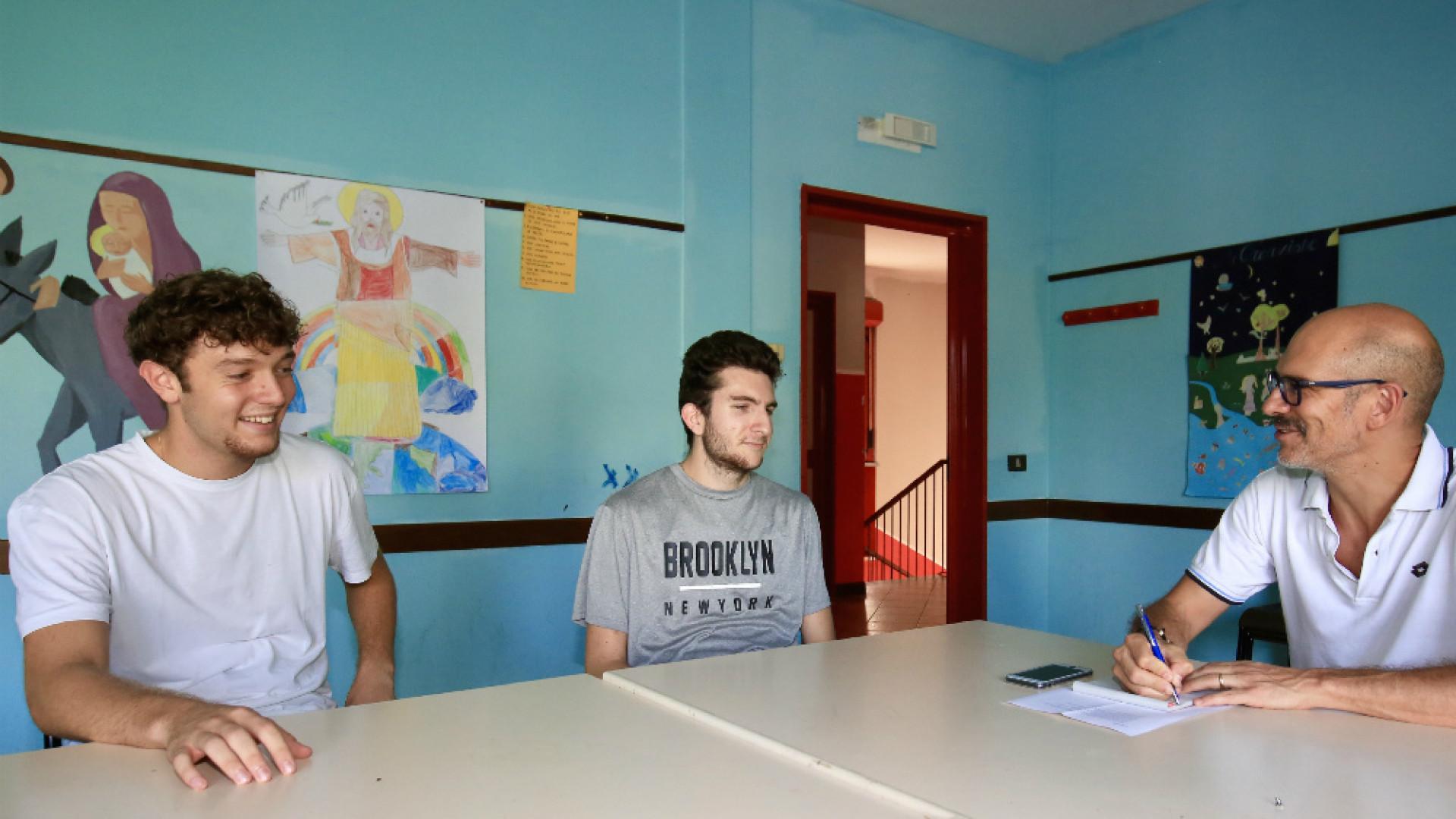 Immagine di I giovani sulla politica: «Poco lungimirante. Servono le "piccole cose"»