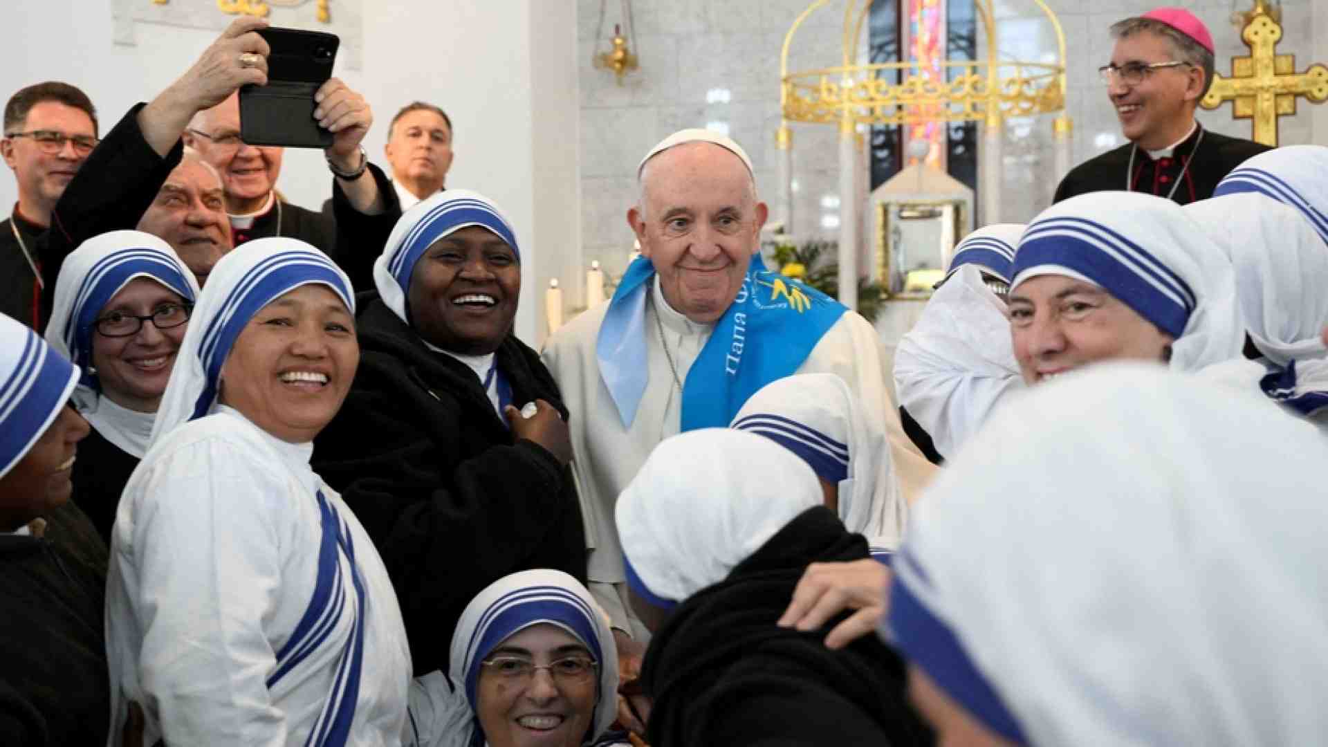 Immagine di Il Papa: "Solo insieme si può fare qualcosa di buono"
