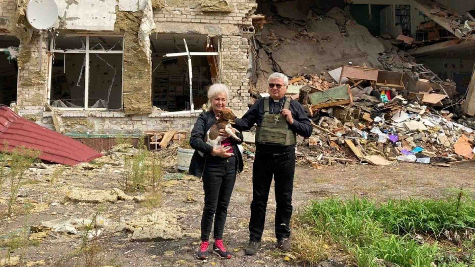 Immagine di Inviato del Papa coinvolto in sparatoria. «Non sapevo dove fuggire, sto bene»