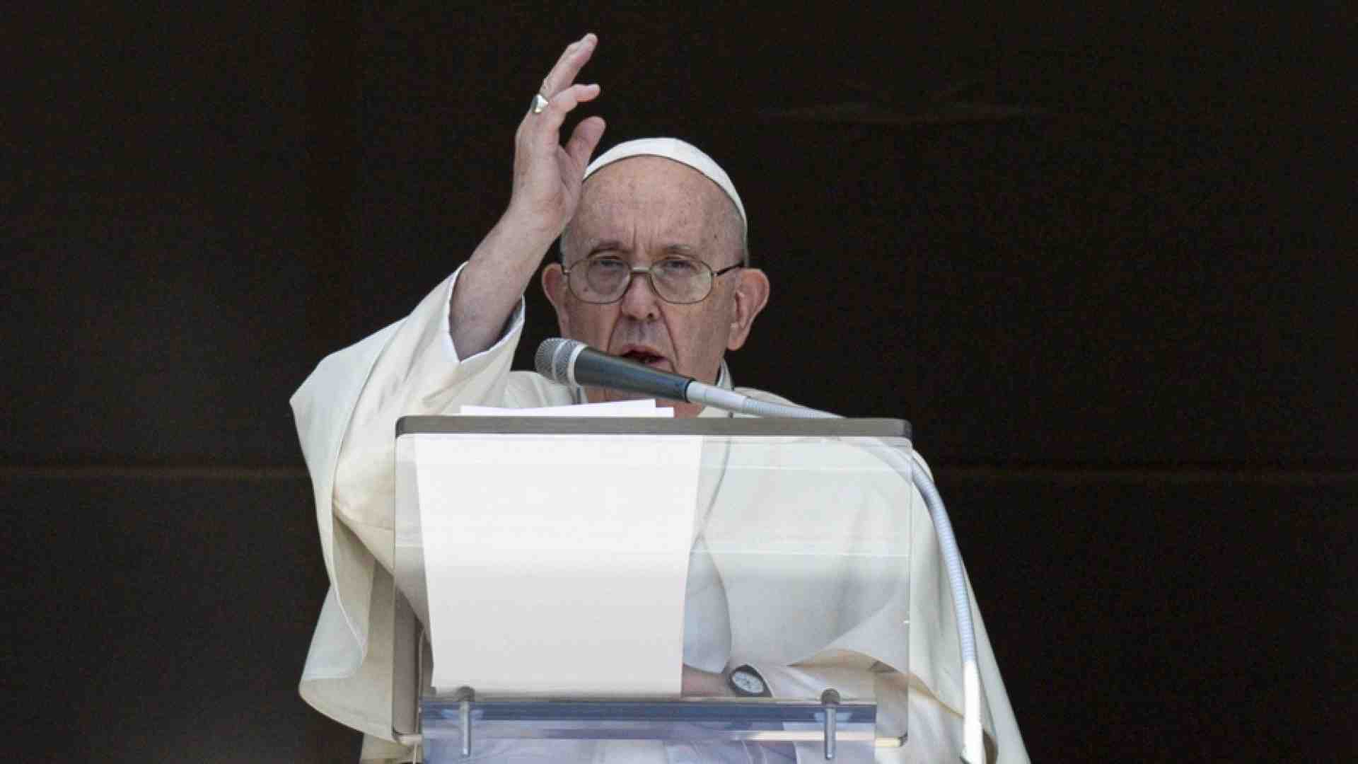 Immagine di Il dolore del Papa per il Caucaso e l'Ucraina: pace solo se tacciono le armi