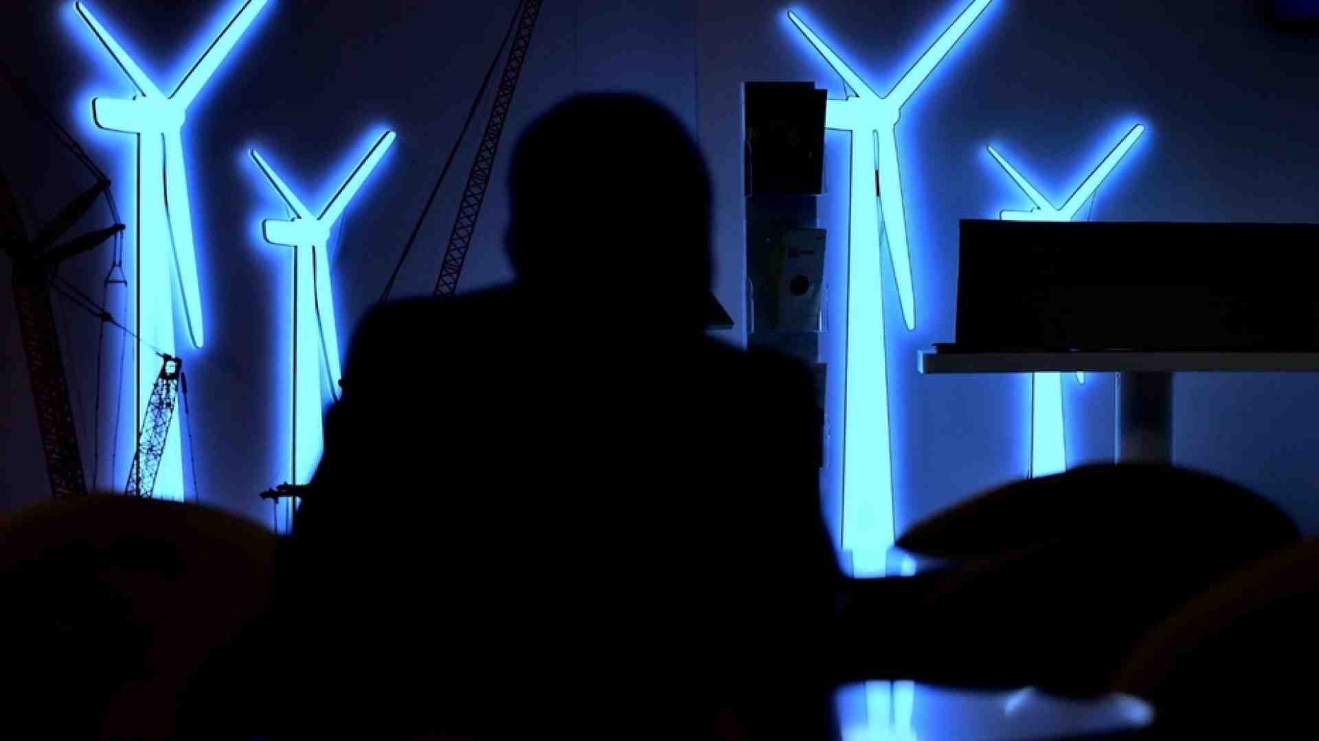 Immagine di Costo finale dell'elettricità, è ora di spingere l'energia sostenibile