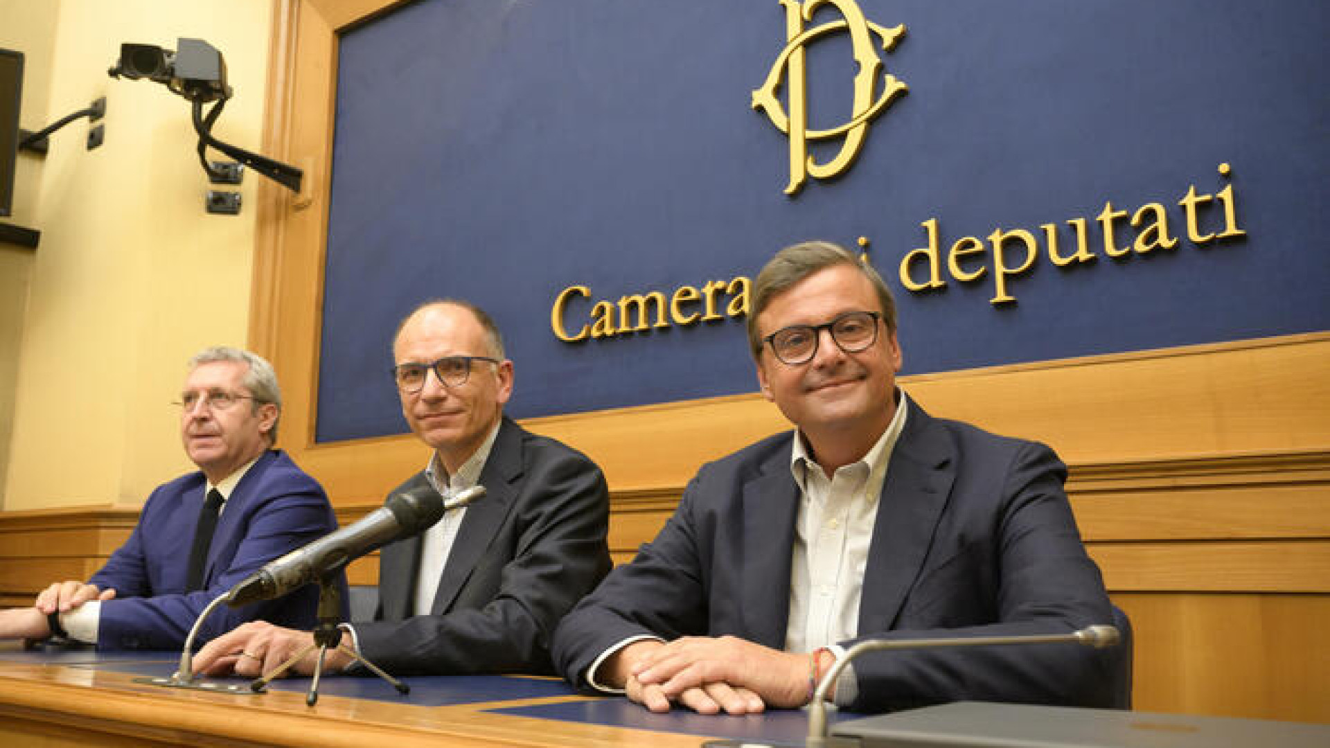 Immagine di Con la rottura del patto Letta-Calenda «consegnata» la maggioranza al Senato