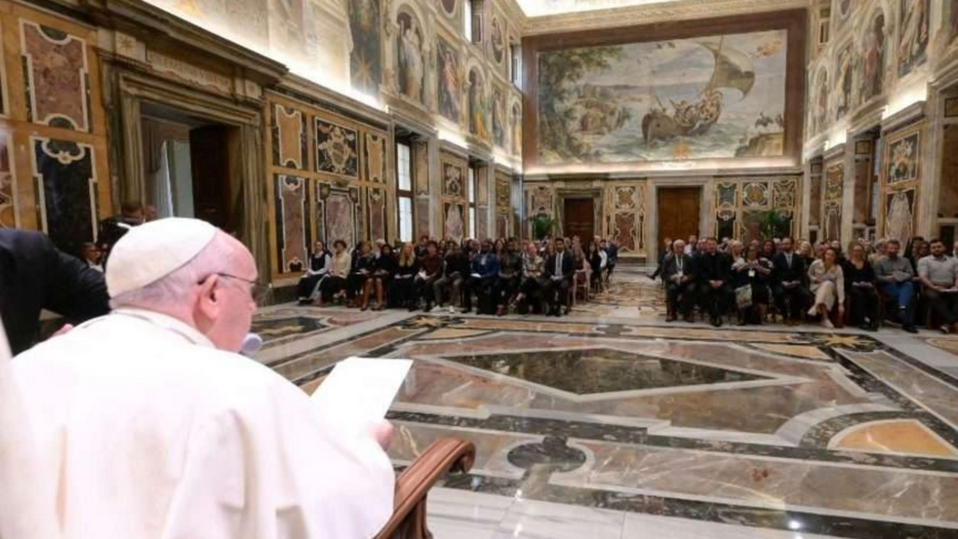 Immagine di Il Papa: scuola e università siano spazi di integrazione
