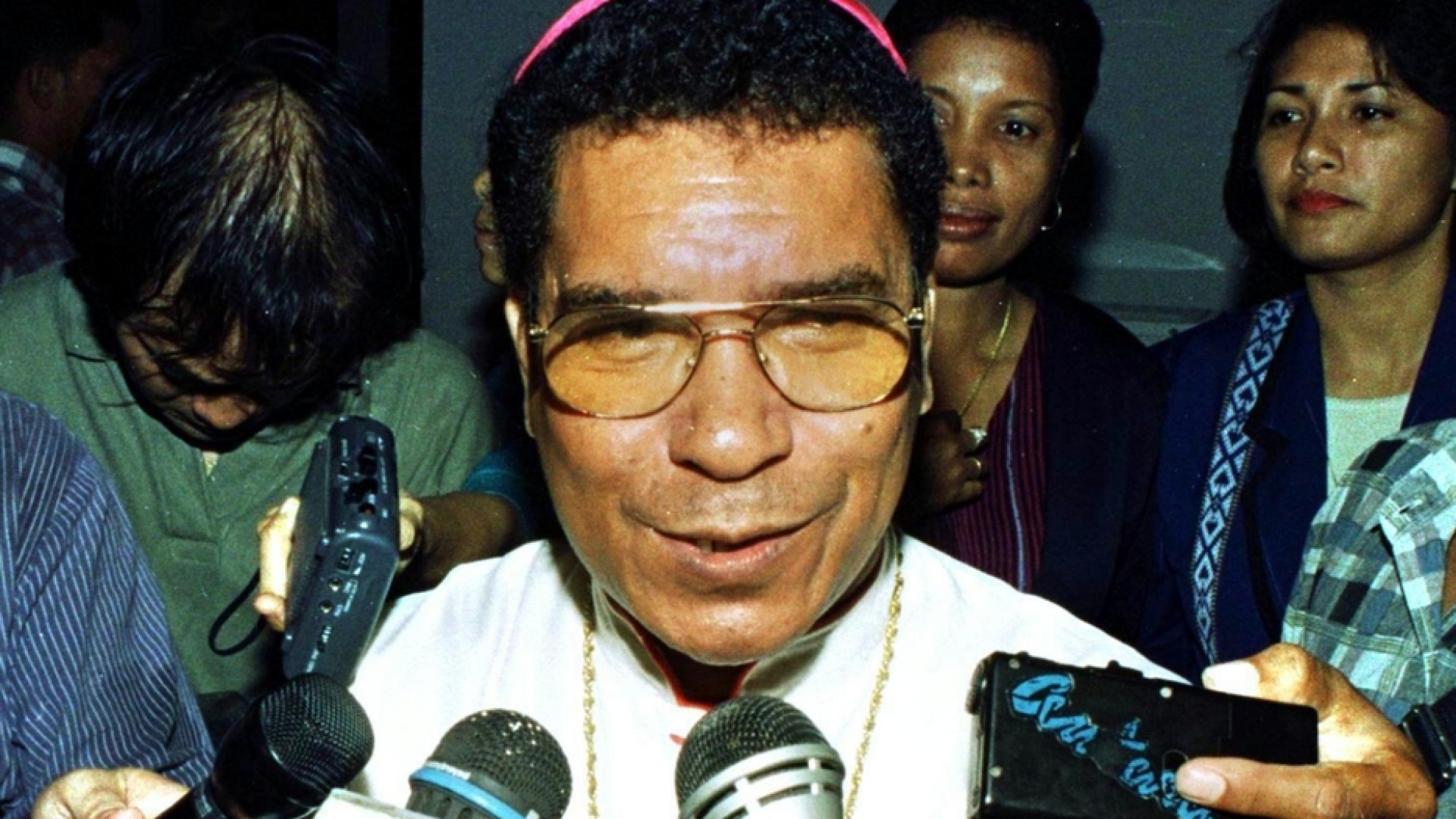 Immagine di Abusi, accuse a monsignor Ximenes Belo. Nel 1996 fu Nobel per la pace
