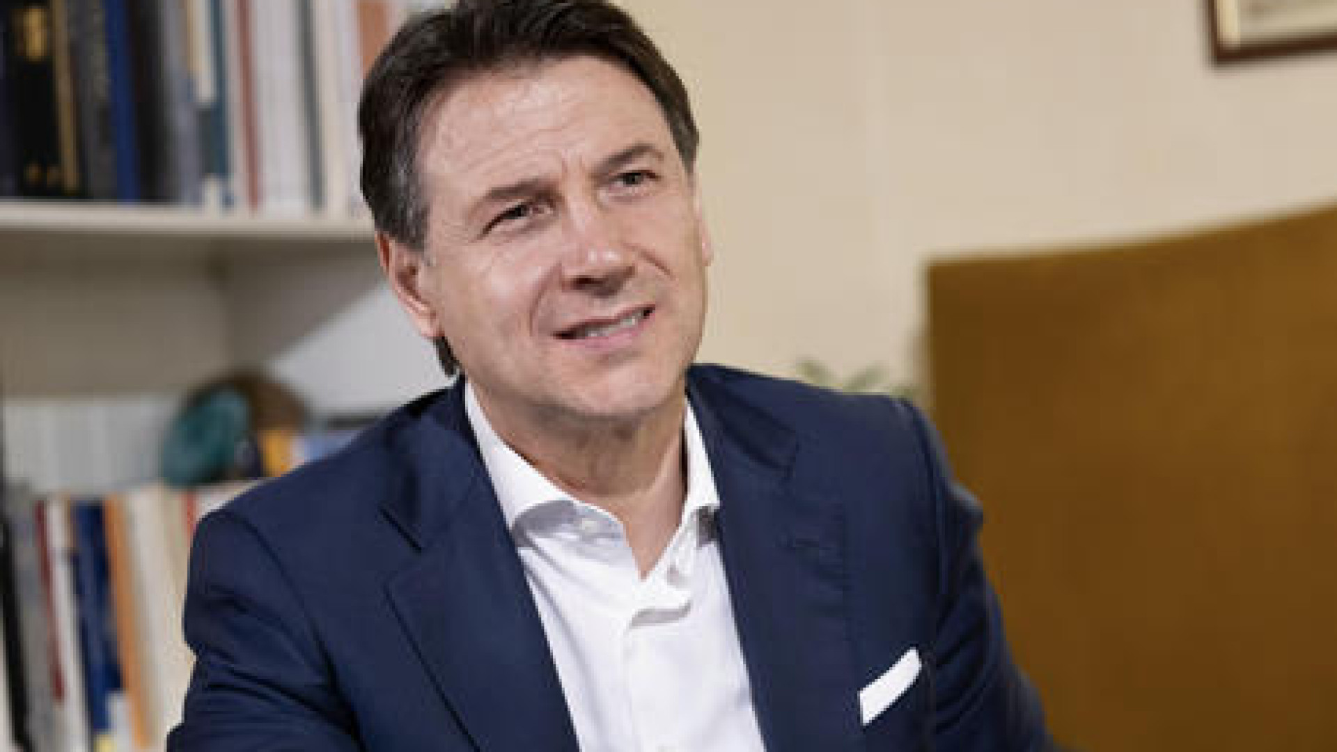 Immagine di Conte: basta guerra, se cittadini in piazza noi ci saremo senza bandiere