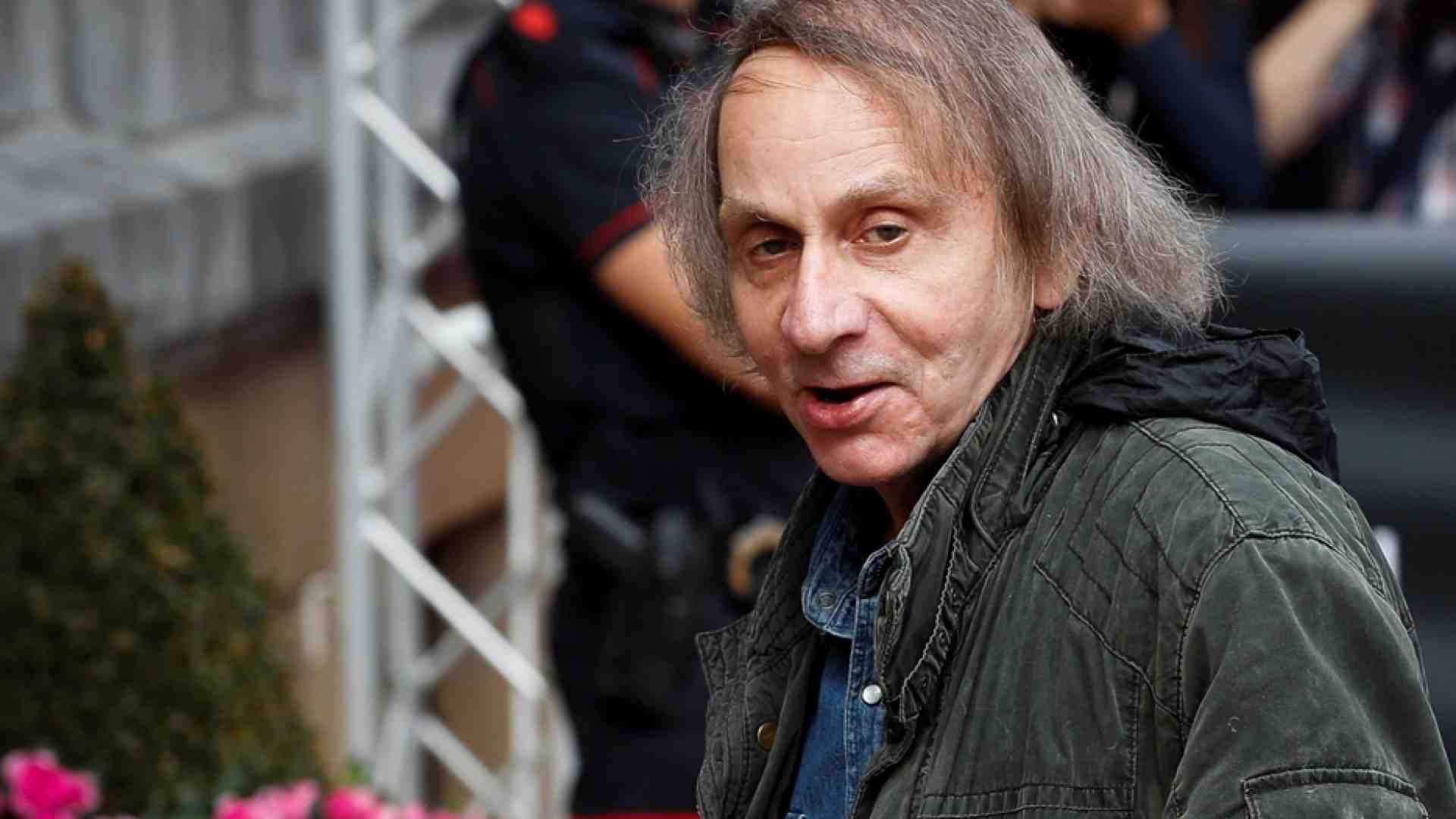 Immagine di Houellebecq tra le ultime luci di New York