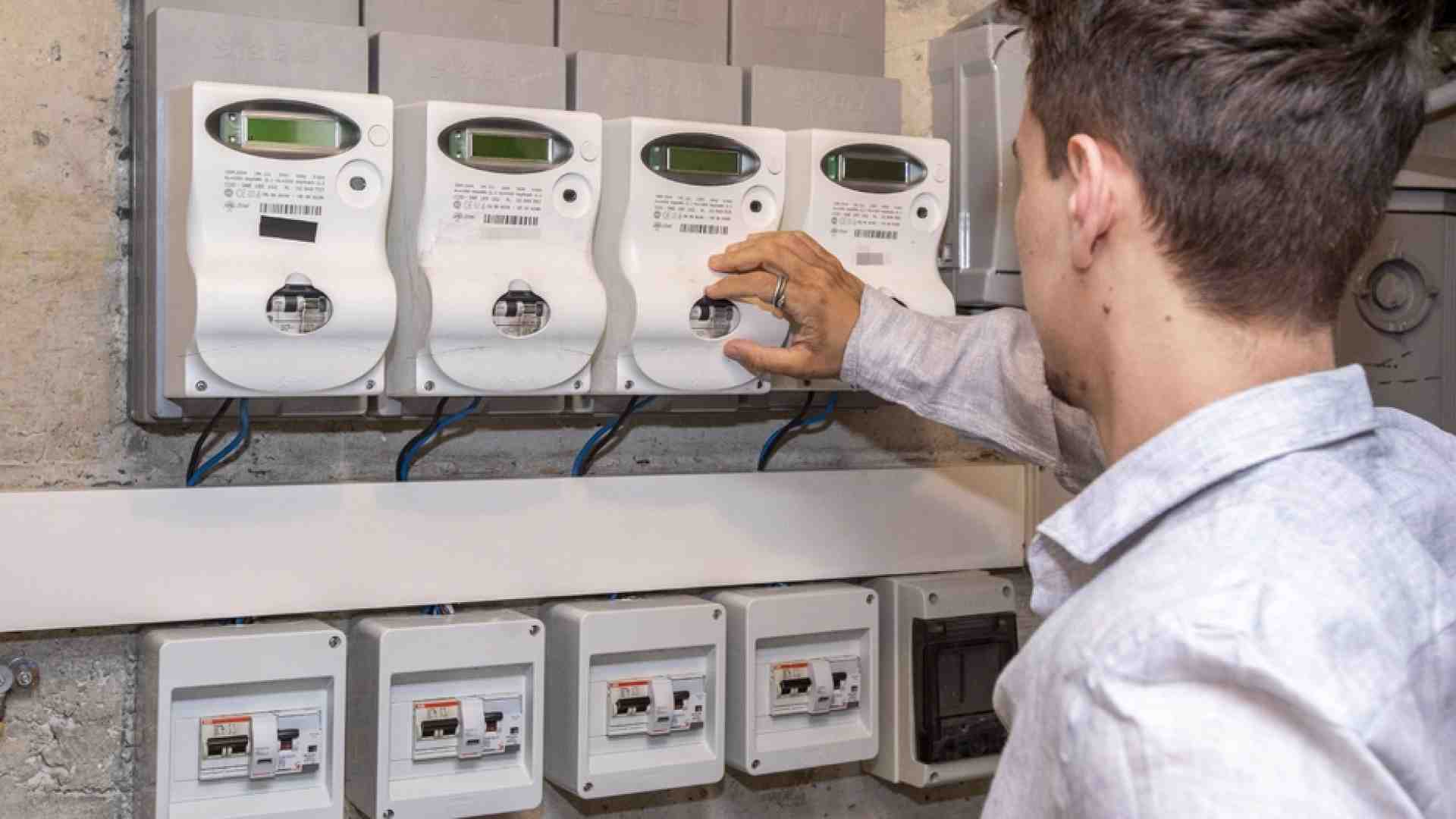 Immagine di Bollette luce e gas, mercato libero o tutelato? Ecco come risparmiare
