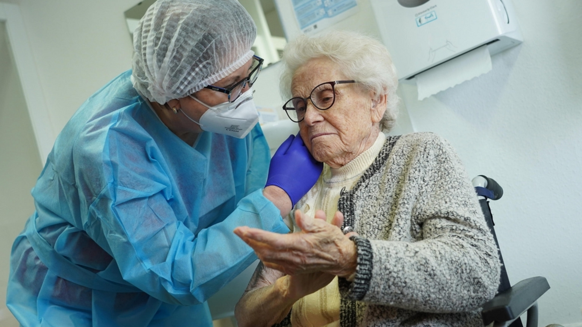 Immagine di Lasciare al freddo i malati o chiudere. Le Rsa: «Servono aiuti subito»