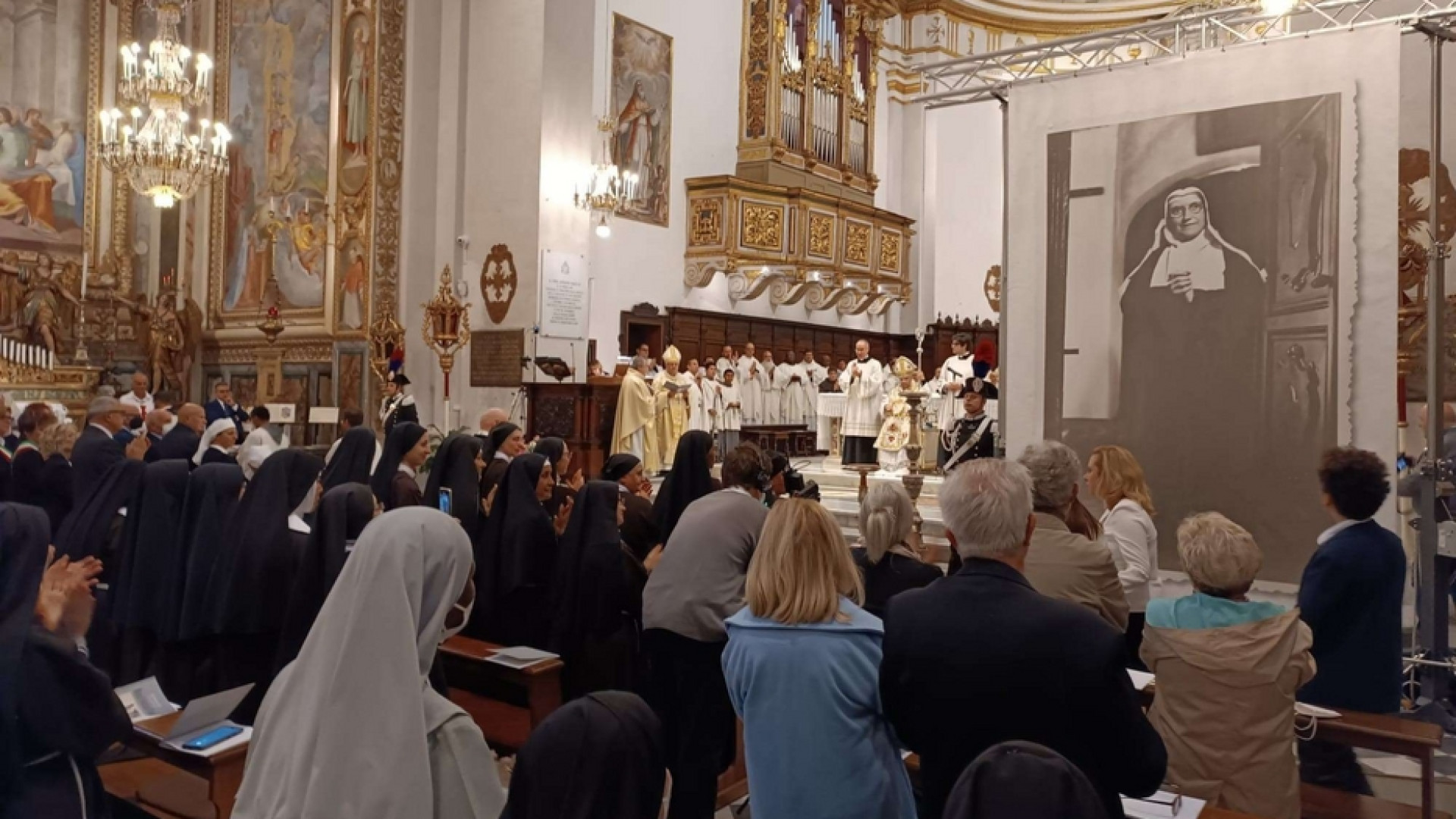 Immagine di Madre Panas proclamata beata. Sapeva accogliere e ascoltare