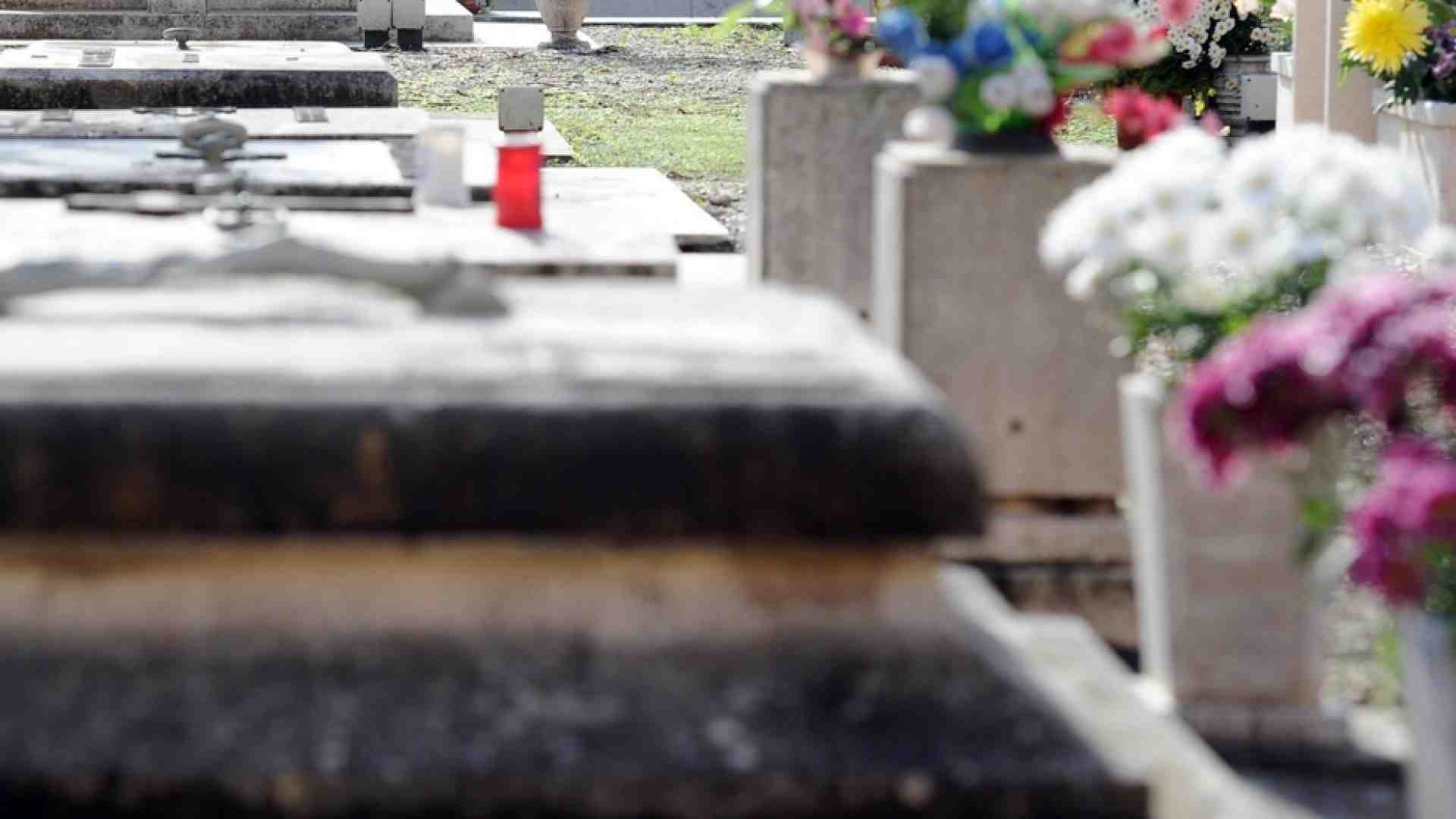 Immagine di Ama Roma si scusa per i disservizi al Cimitero. I nodi restano