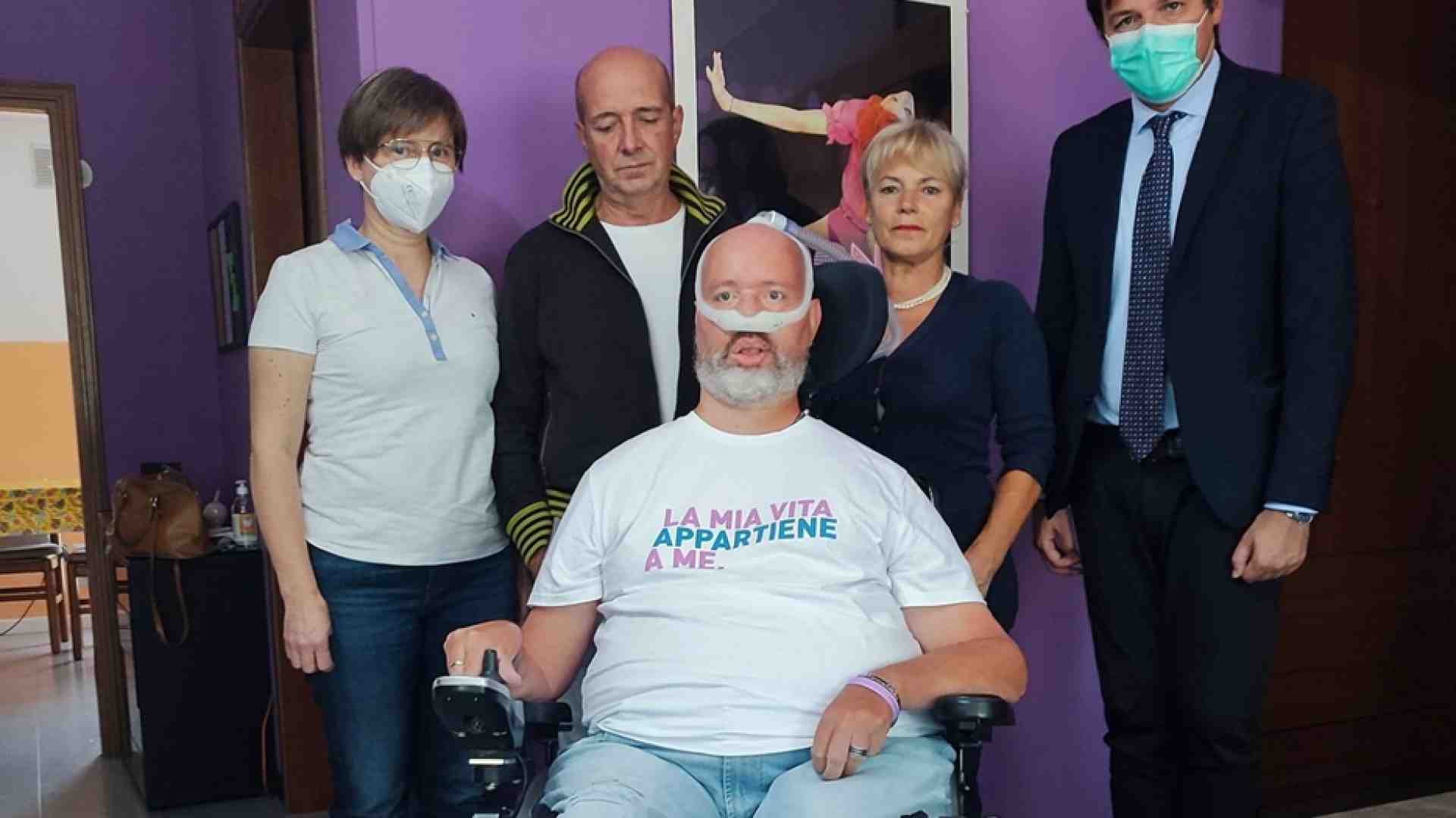 Immagine di «Via libera al suicidio assistito». Ma Stefano Gheller chiede di vivere