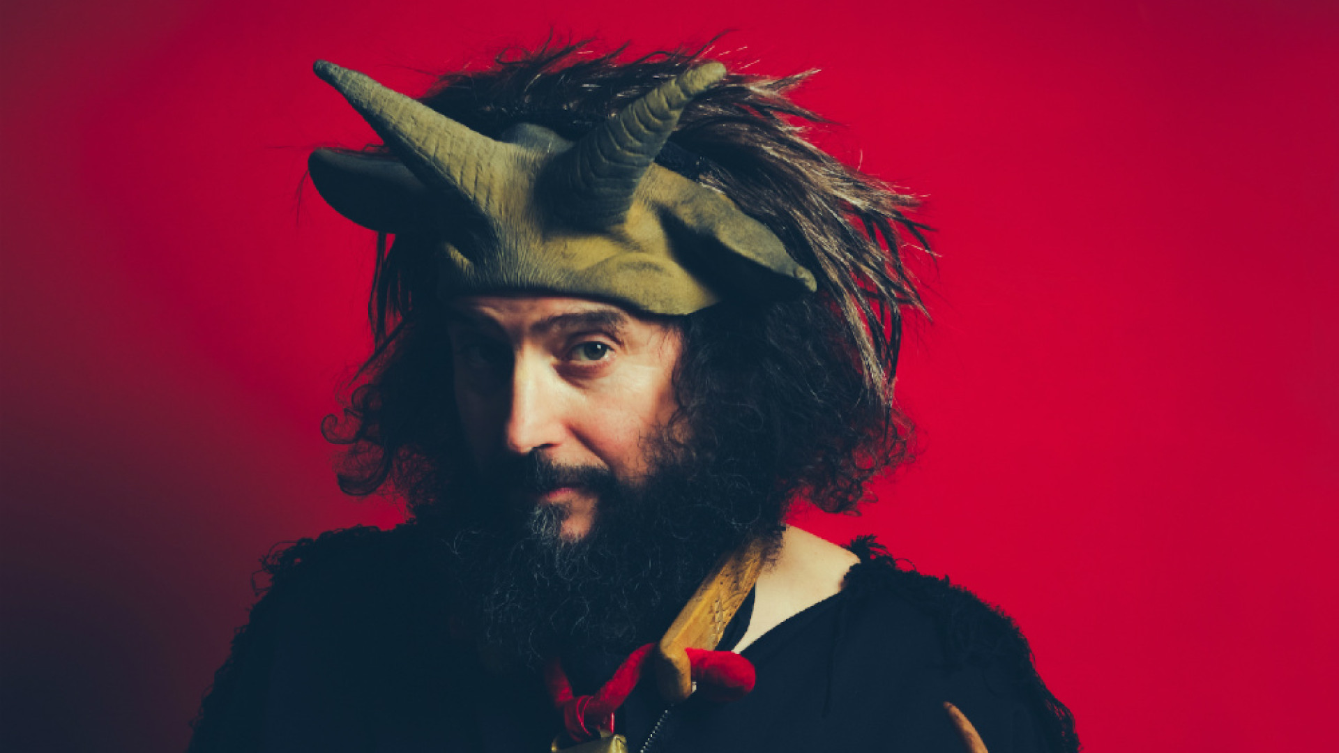 Immagine di Capossela e l’amore: «Abitare l’incantesimo o romperlo?»